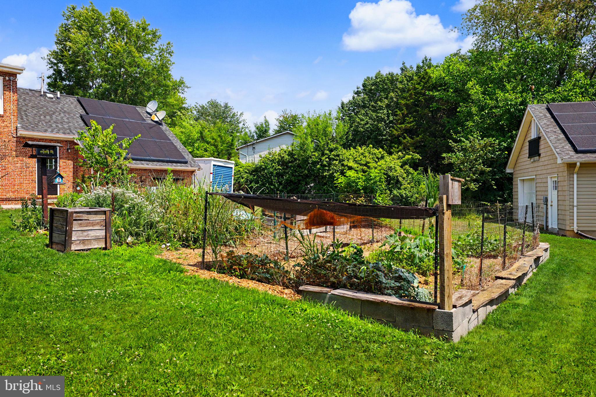 LYNN HEIGHTS - Residential