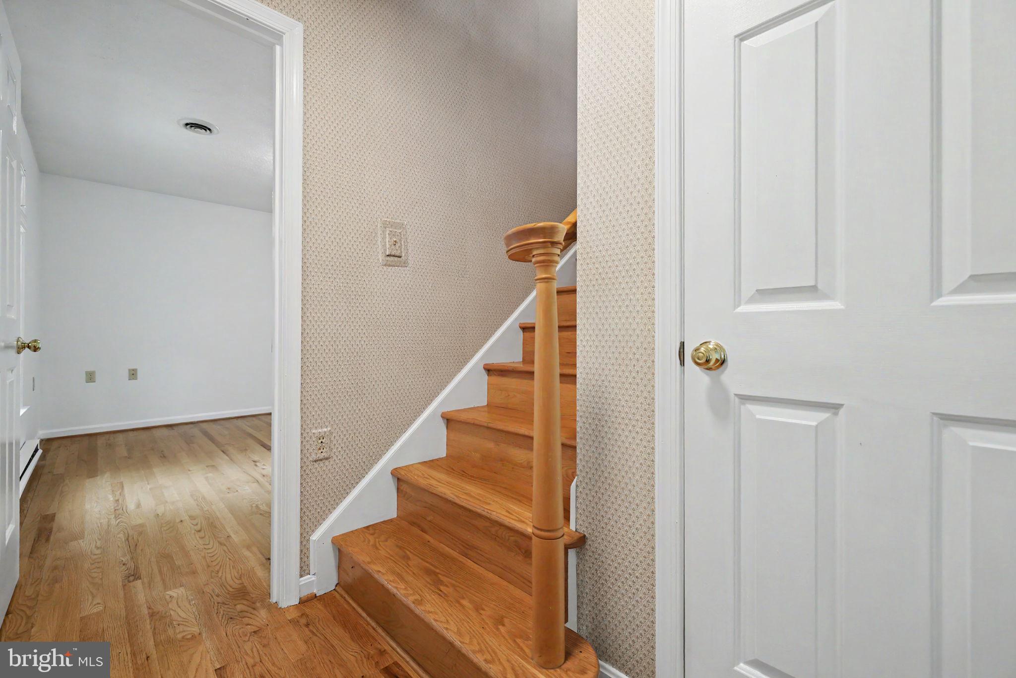 LYNN HEIGHTS - Residential