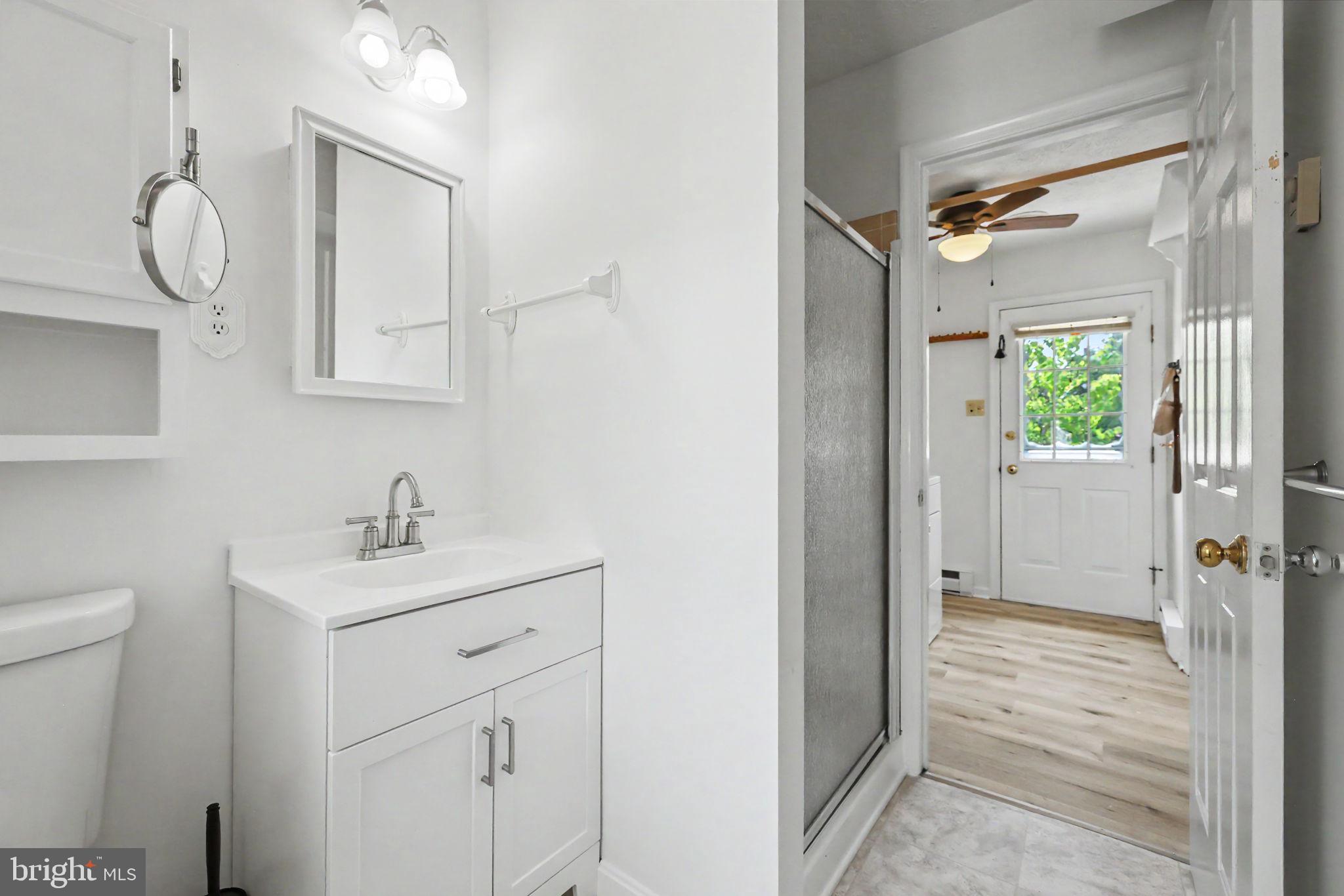 LYNN HEIGHTS - Residential