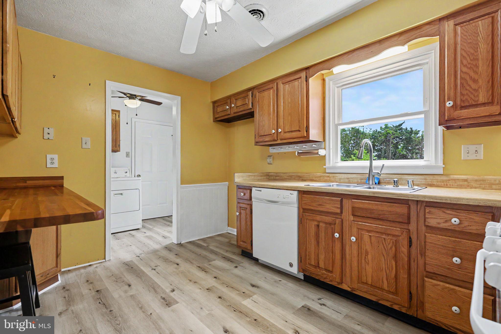 LYNN HEIGHTS - Residential