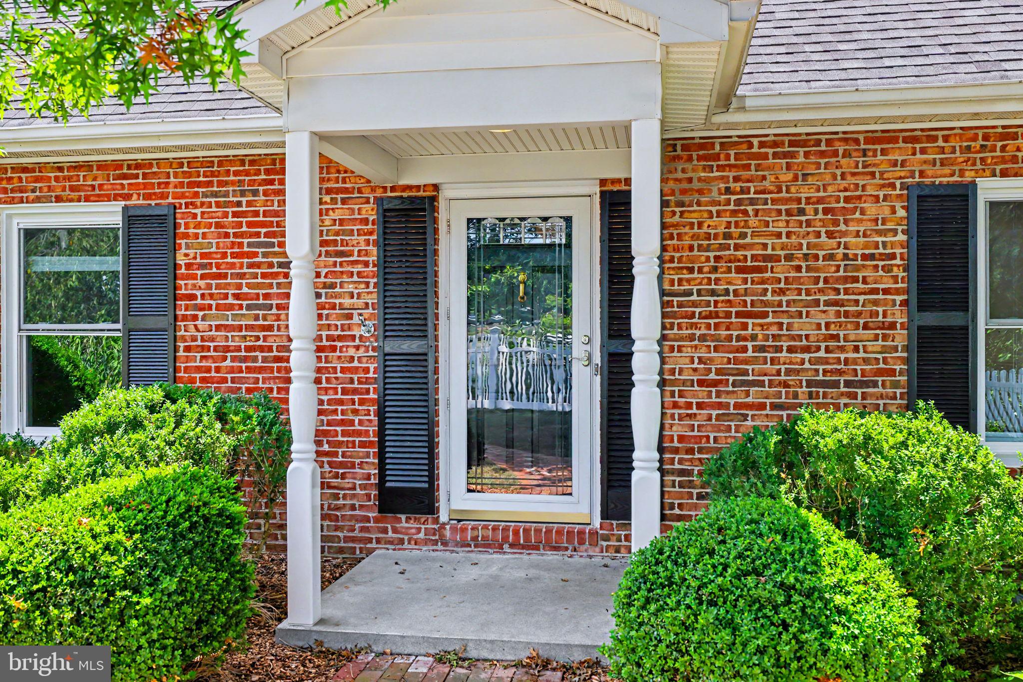 LYNN HEIGHTS - Residential