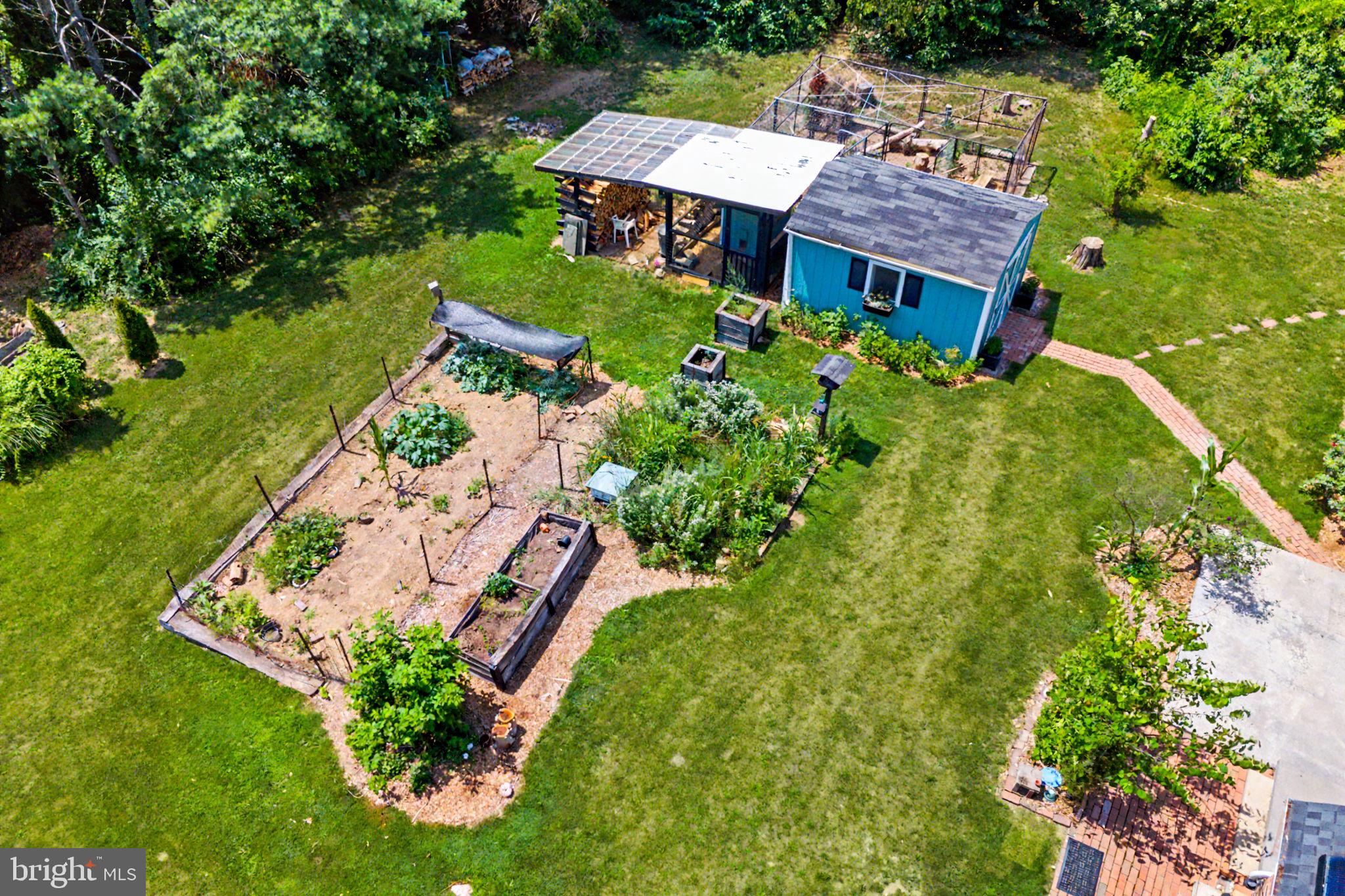 LYNN HEIGHTS - Residential