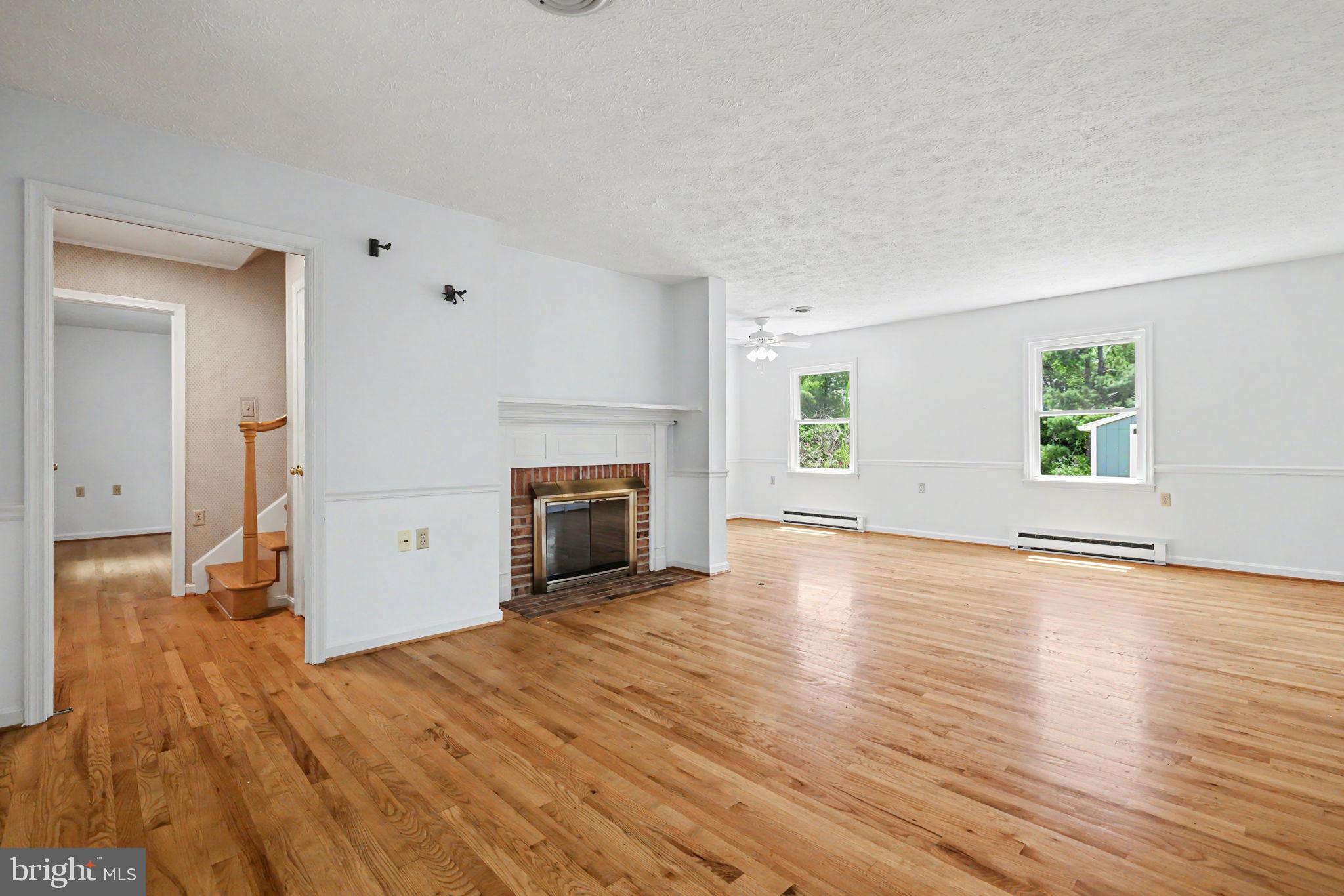 LYNN HEIGHTS - Residential