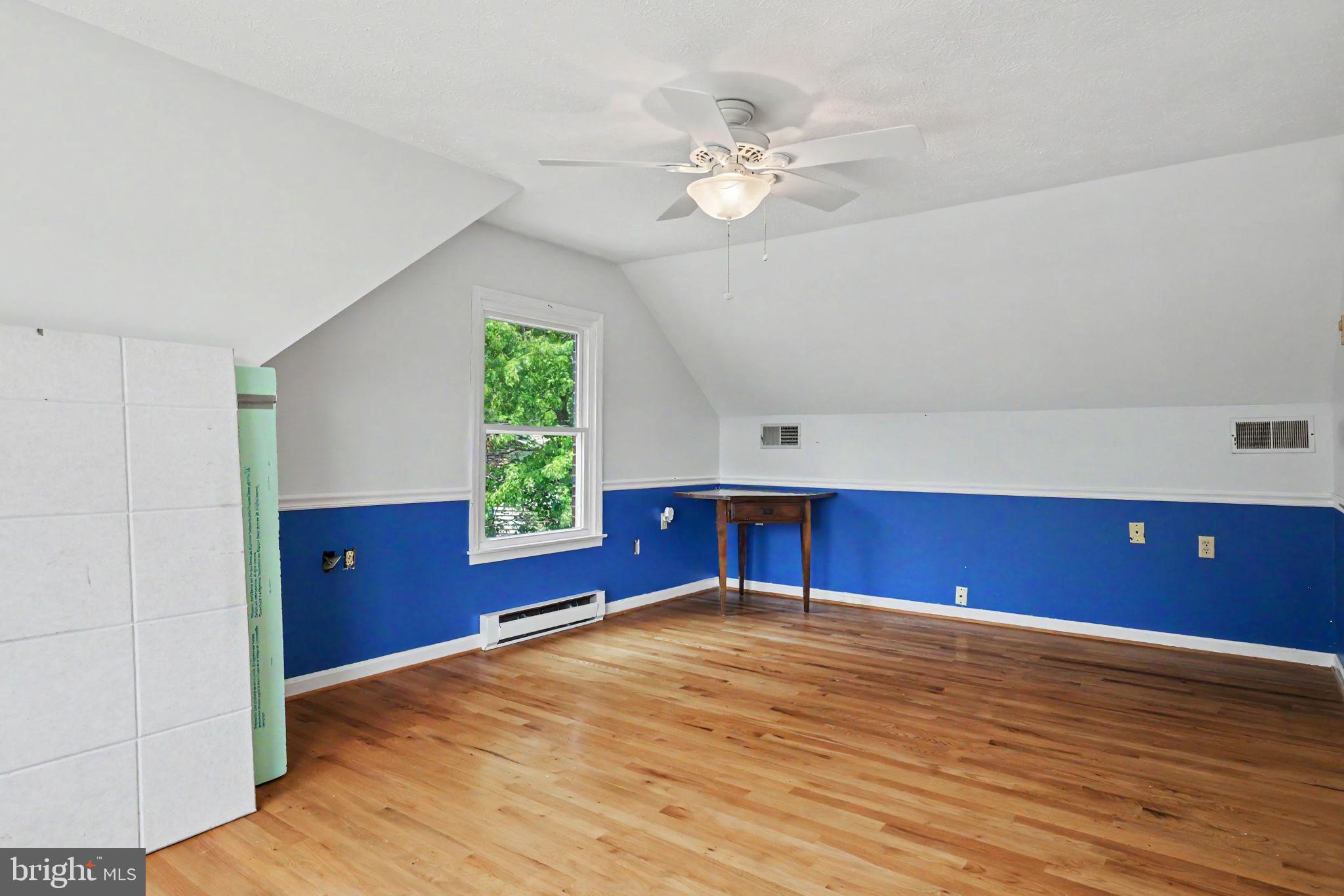 LYNN HEIGHTS - Residential