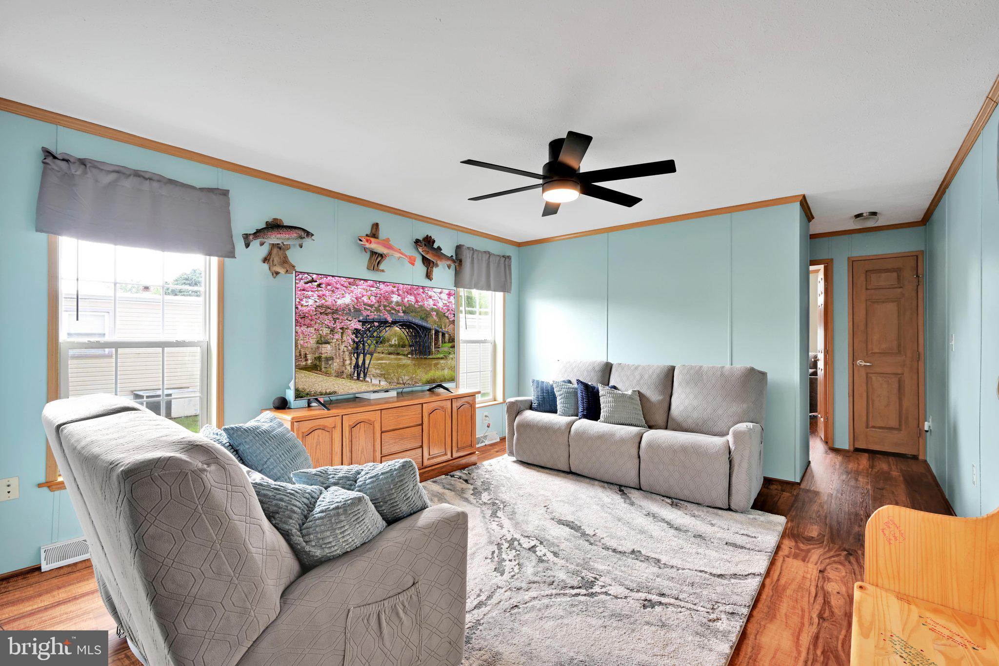 RIDGEWOOD MANOR - Residential