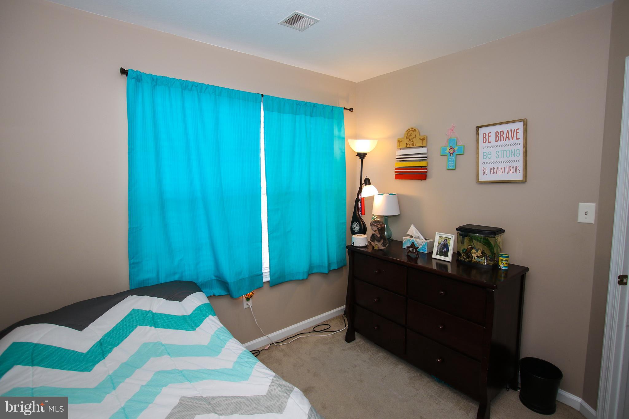 CREEKSIDE VILLAGE - Residential