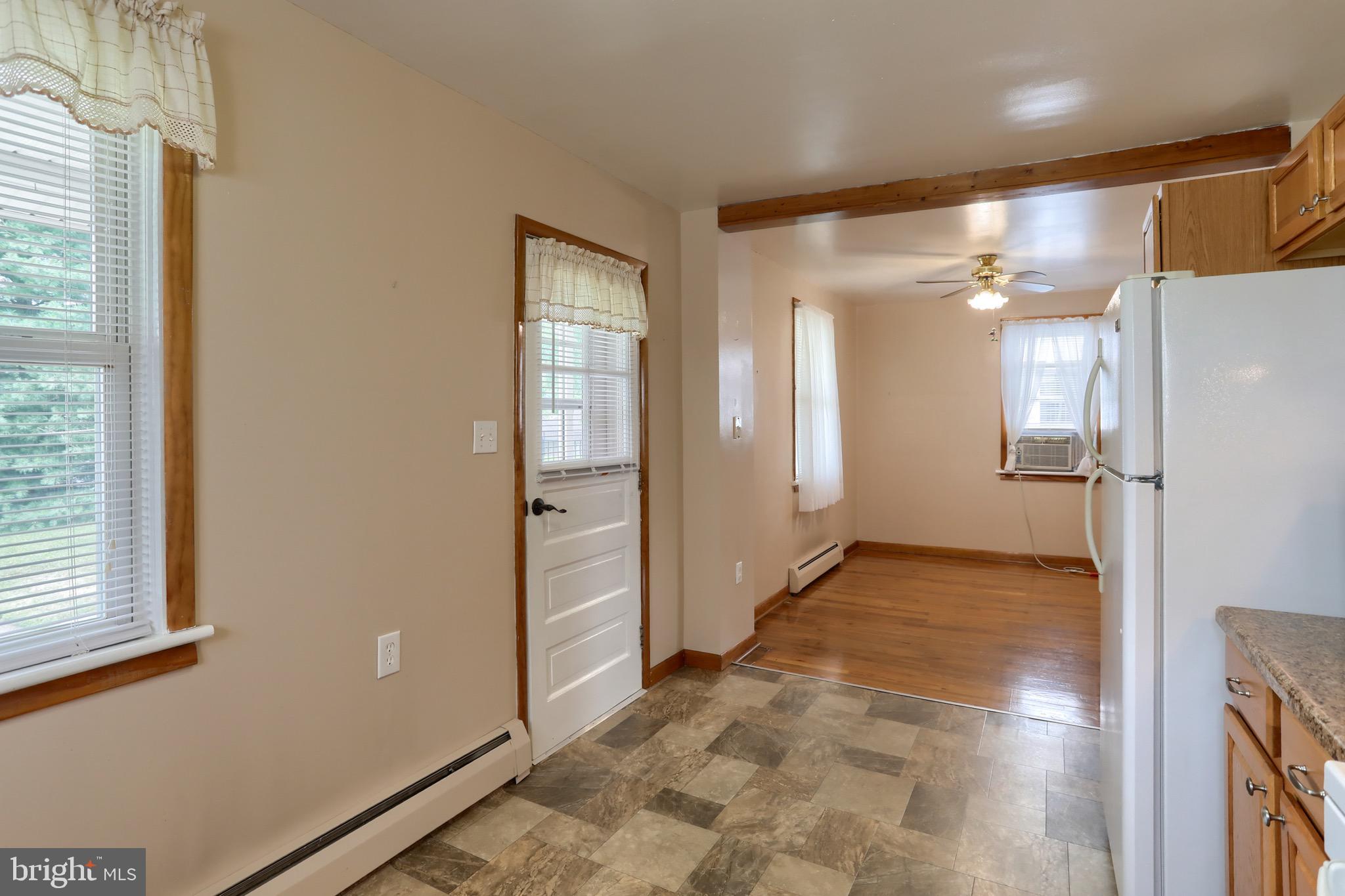 ROYALTON - Residential