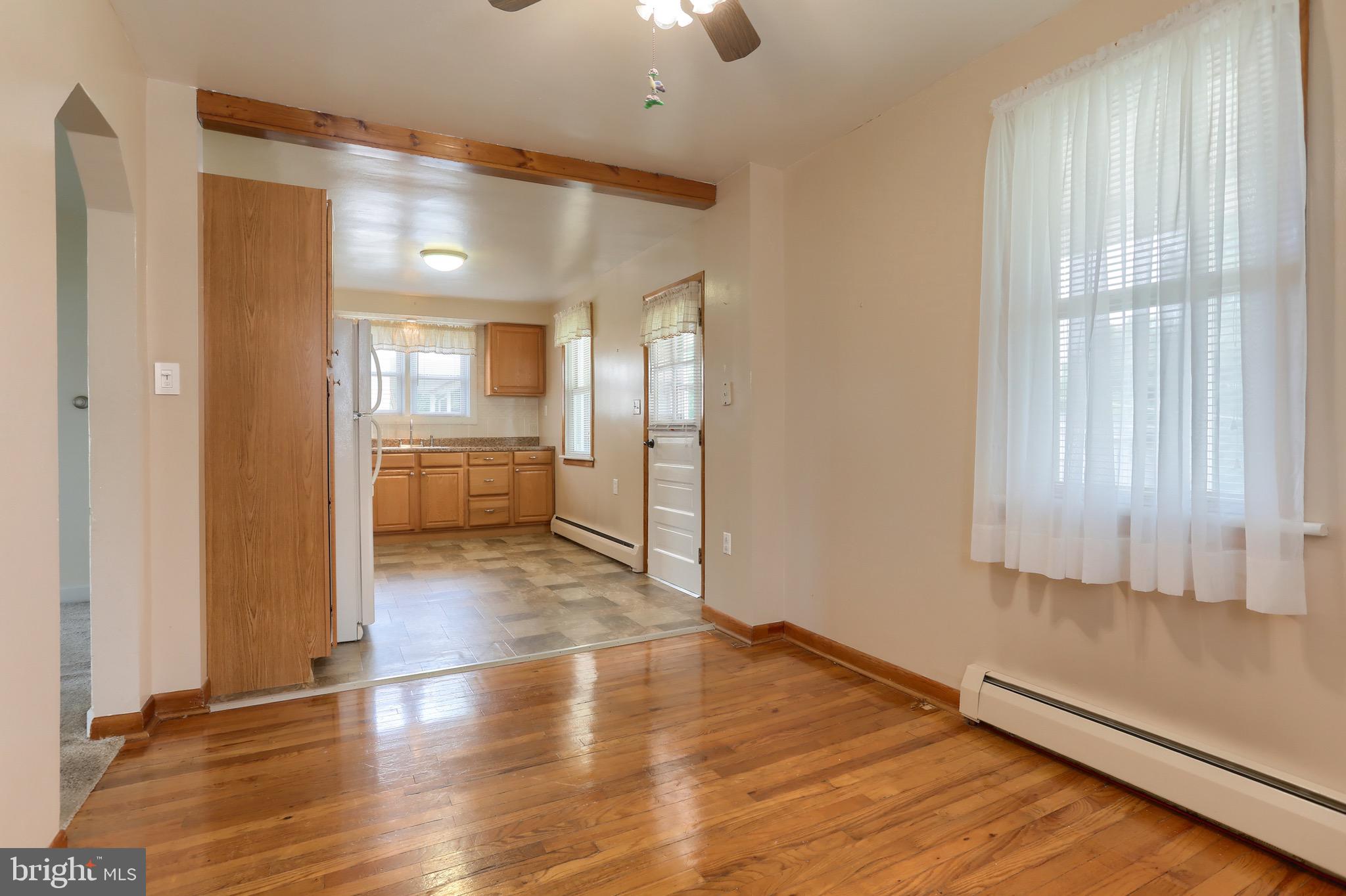ROYALTON - Residential