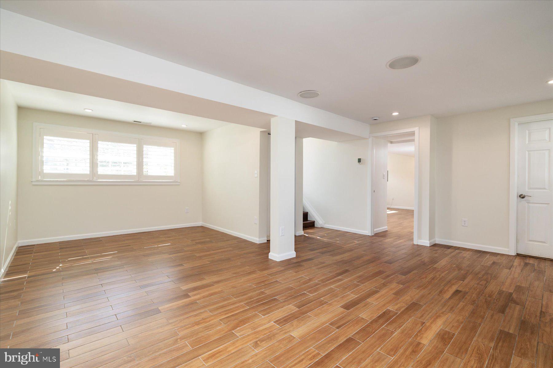 HILLSMERE ESTATES - Residential