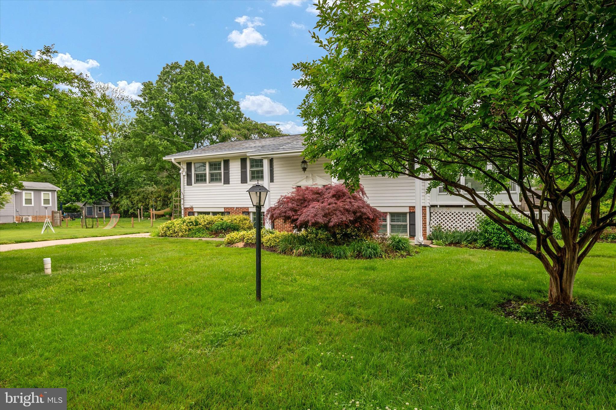 HILLSMERE ESTATES - Residential