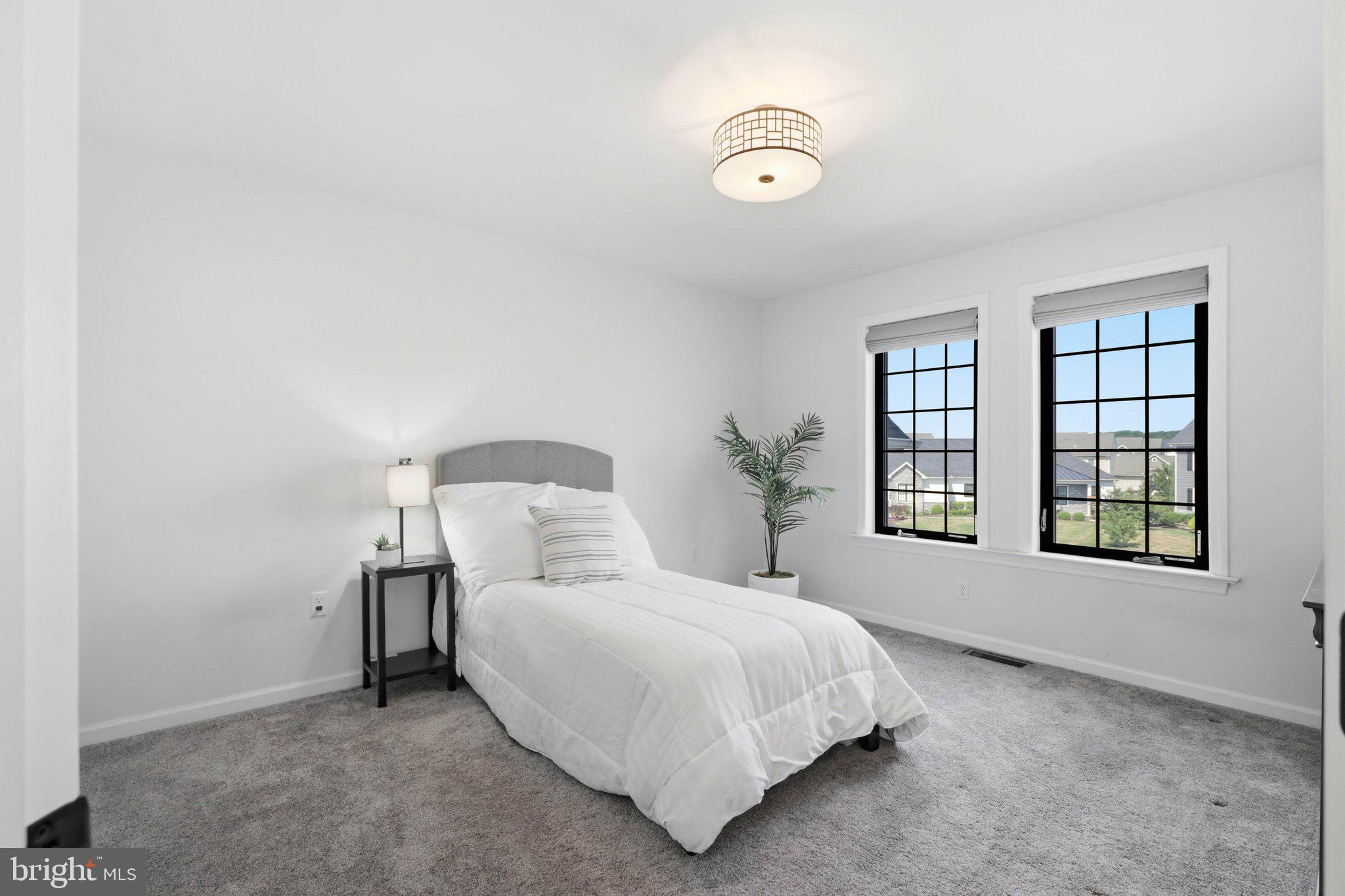SUNSET RIDGE - Residential