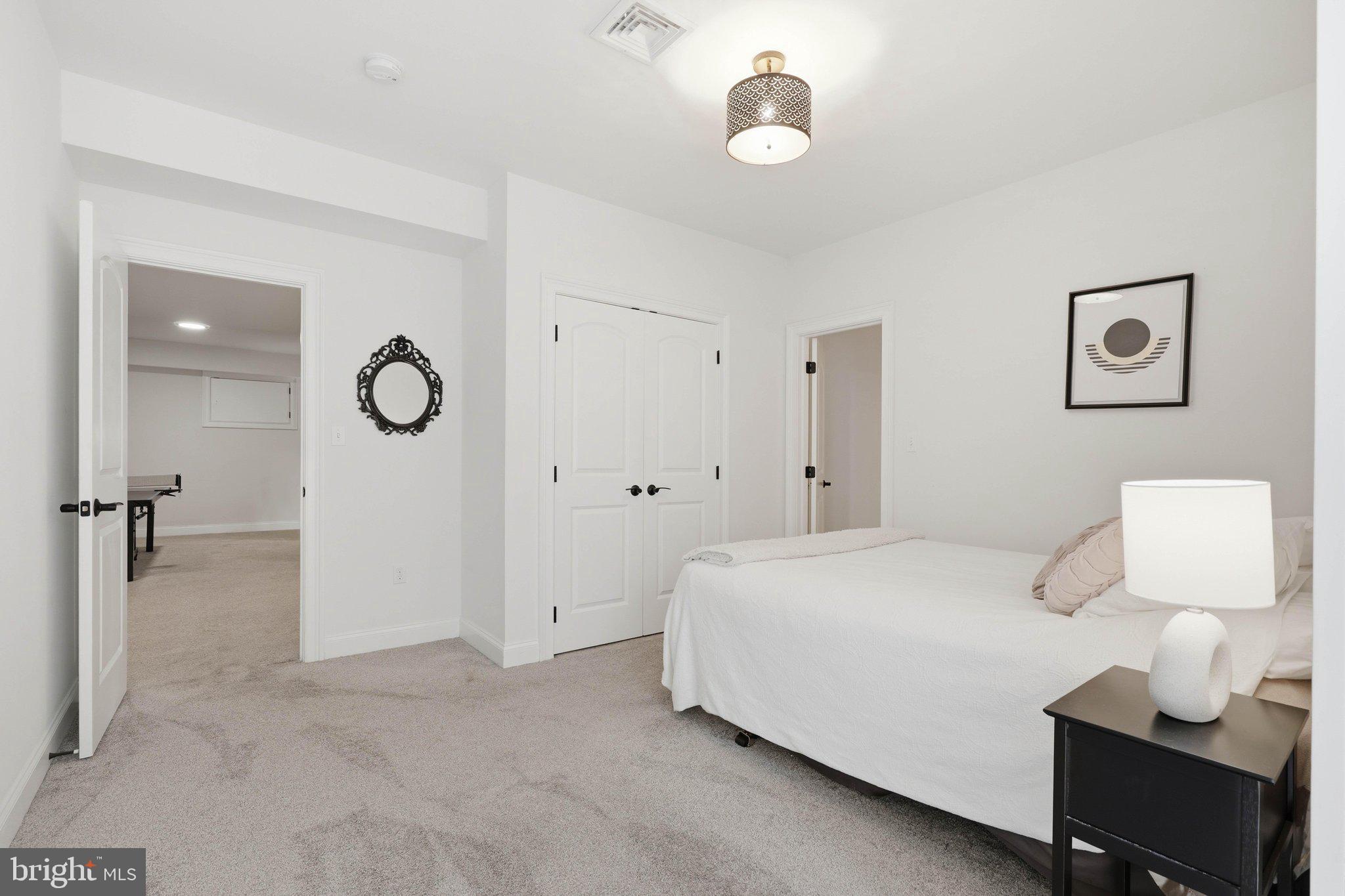 SUNSET RIDGE - Residential