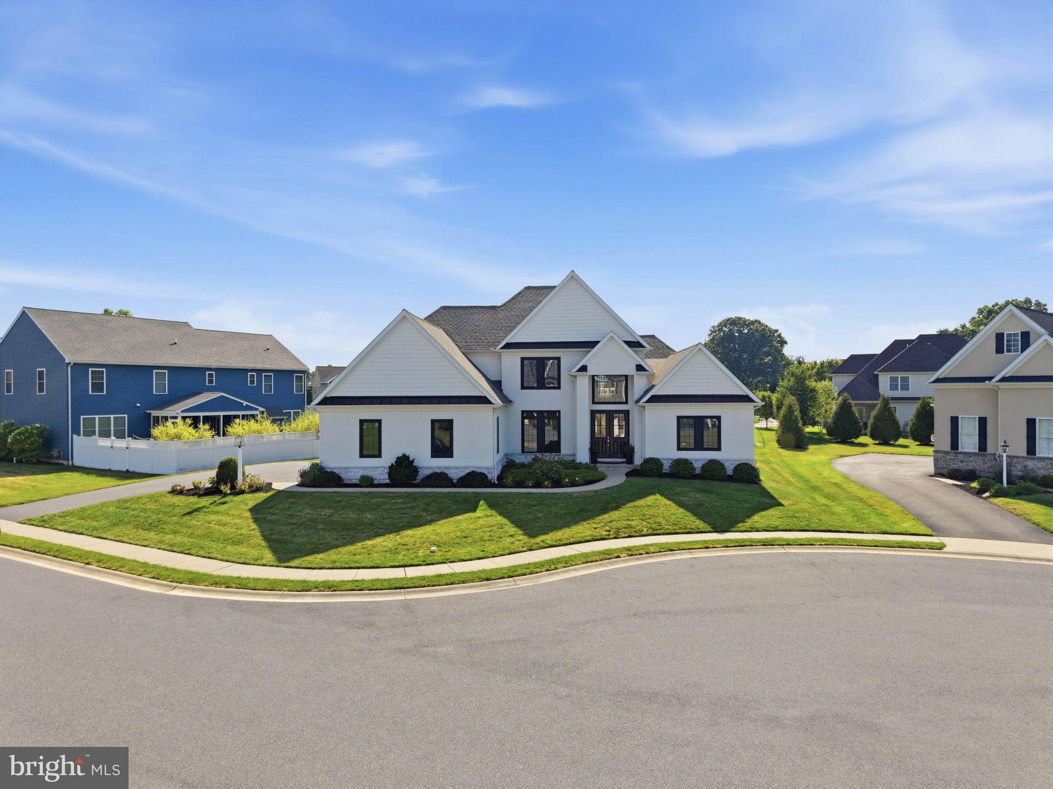 SUNSET RIDGE - Residential