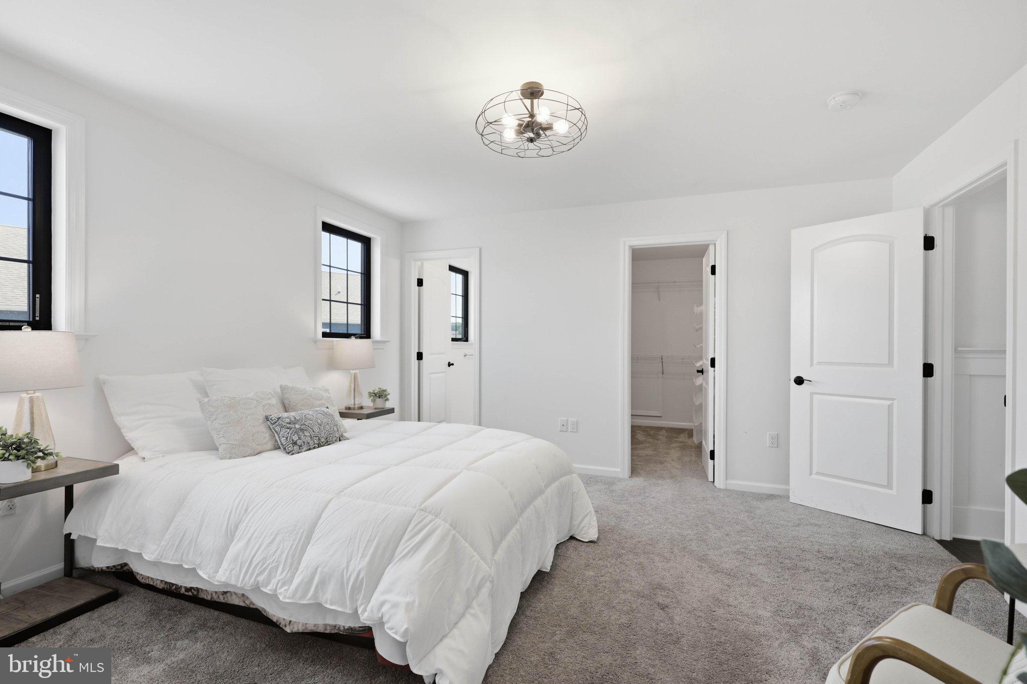 SUNSET RIDGE - Residential