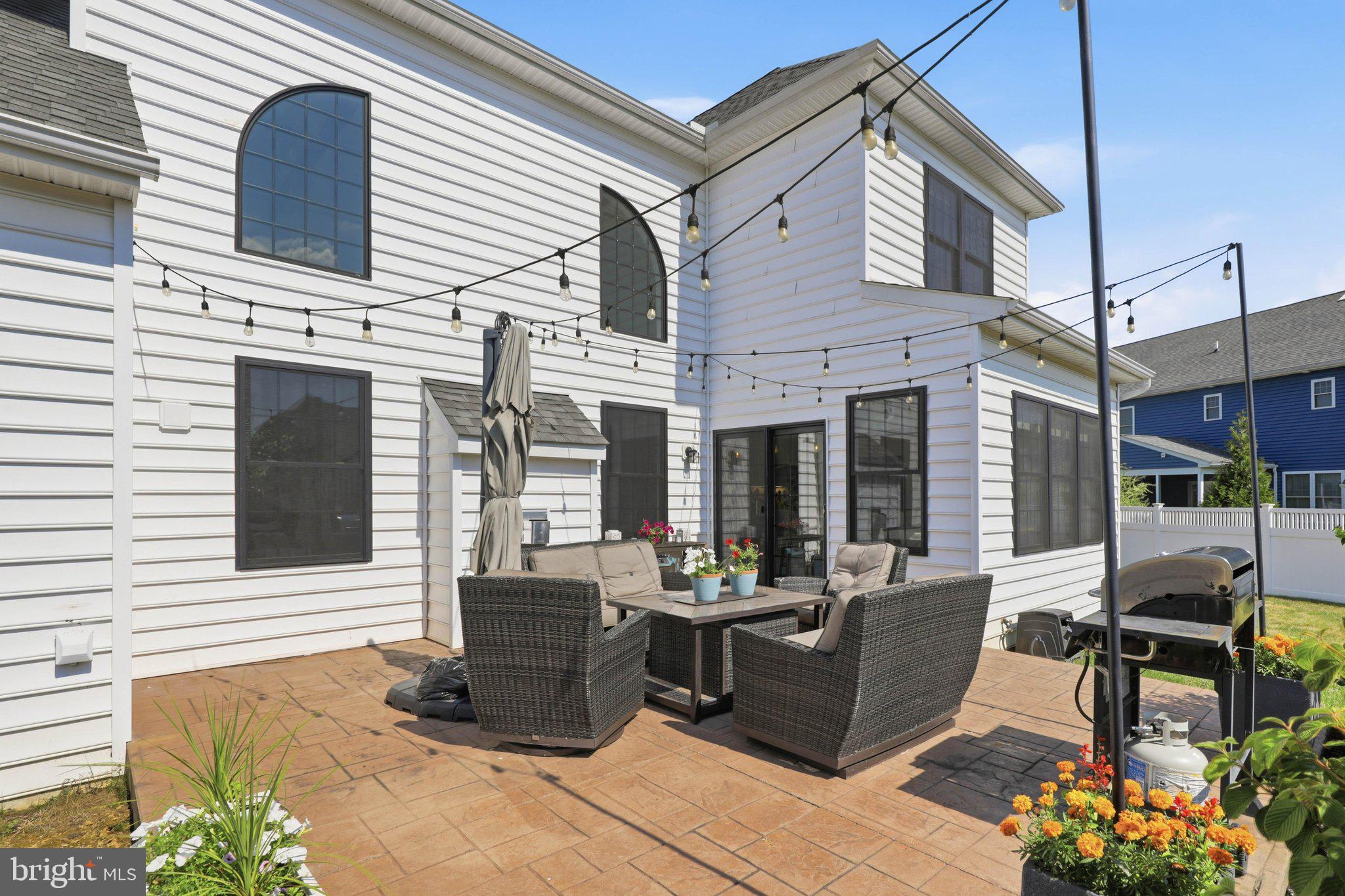 SUNSET RIDGE - Residential