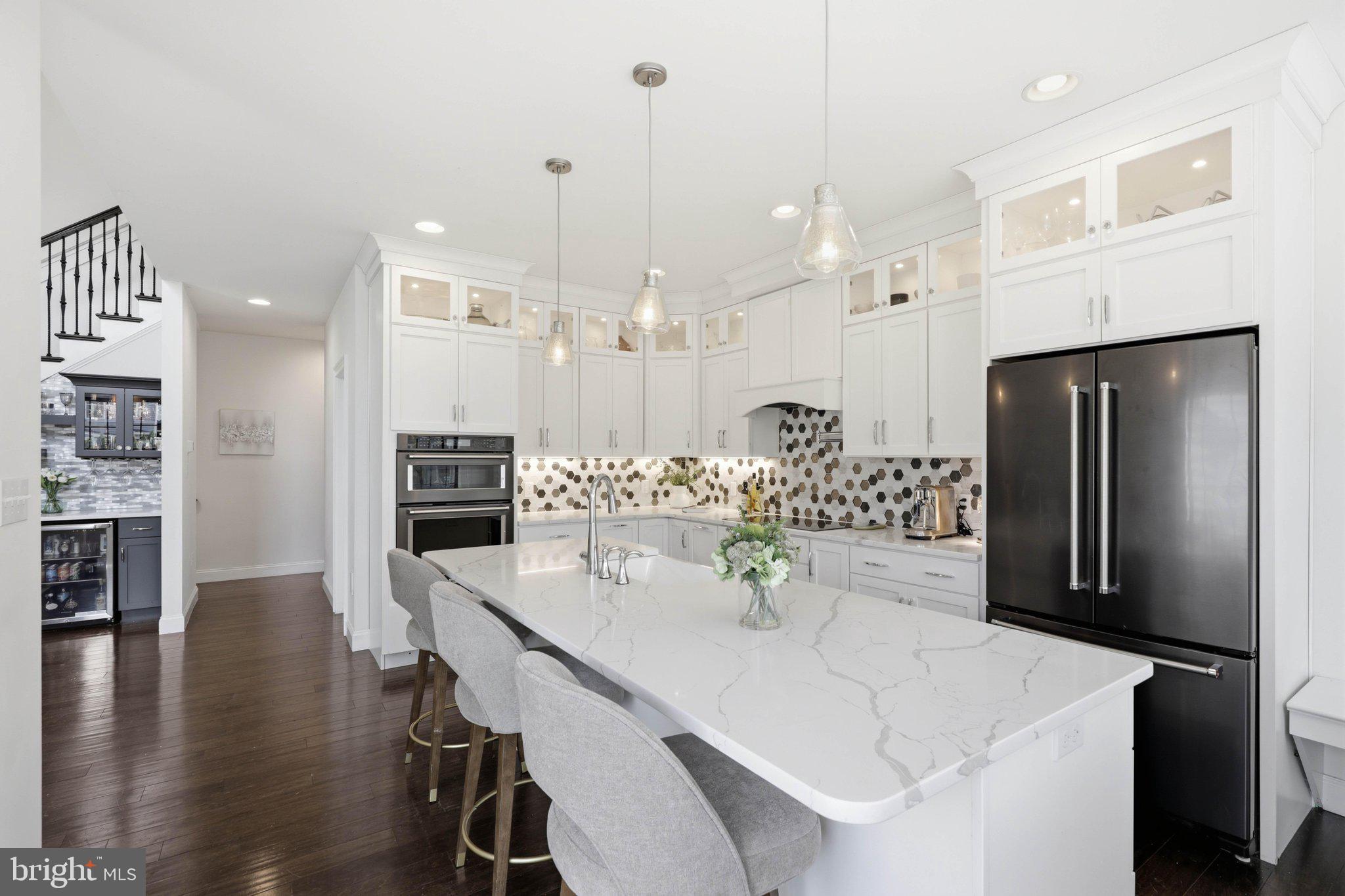 SUNSET RIDGE - Residential