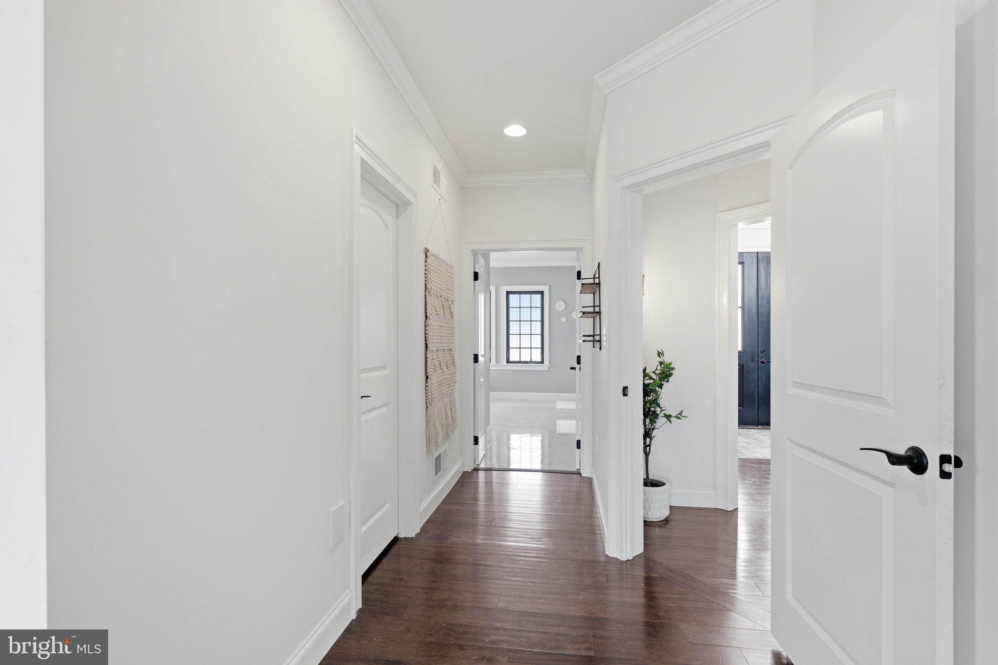 SUNSET RIDGE - Residential