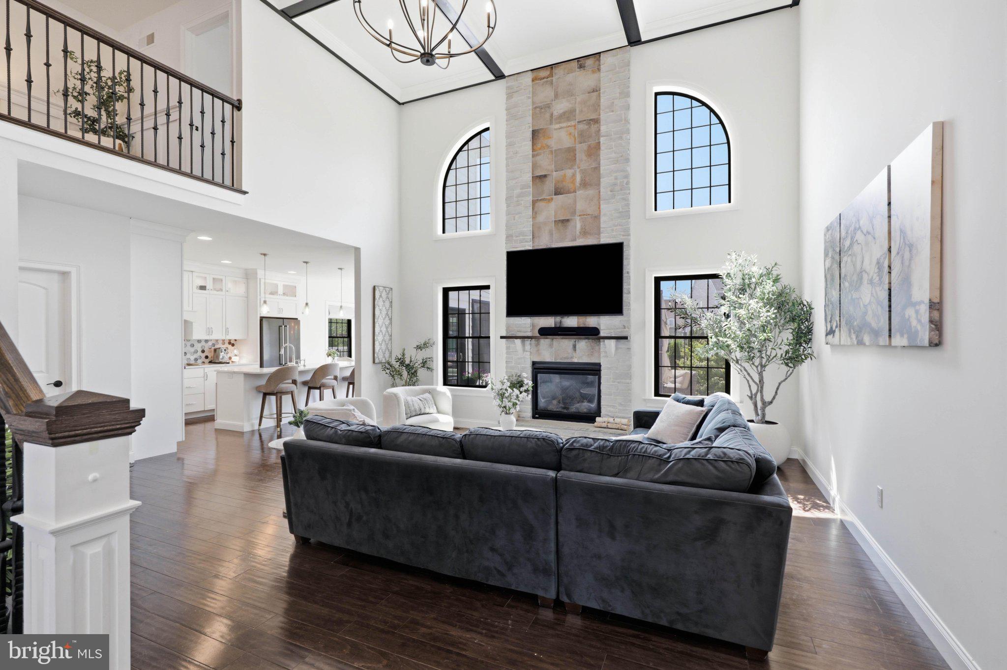 SUNSET RIDGE - Residential