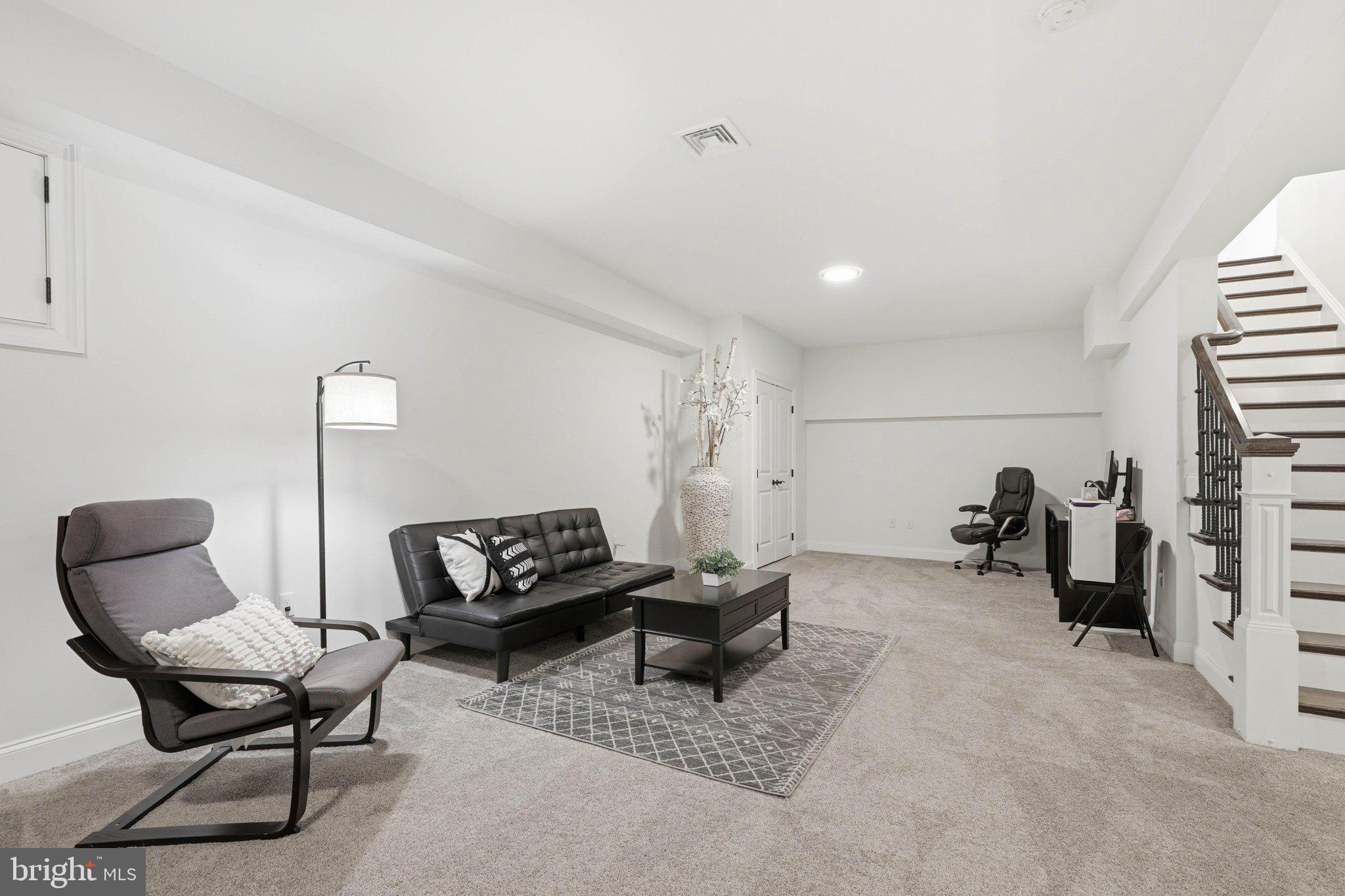 SUNSET RIDGE - Residential