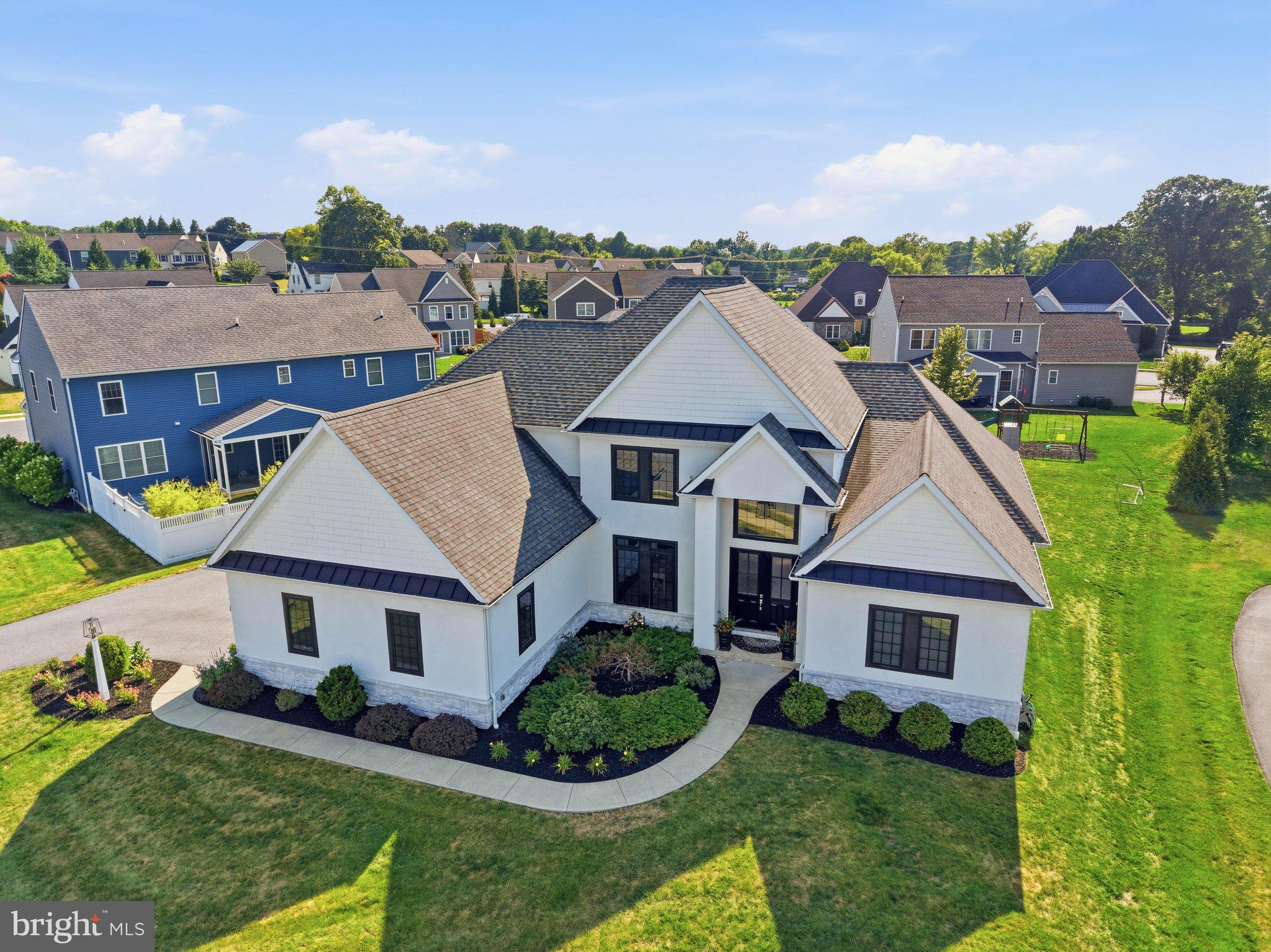 SUNSET RIDGE - Residential