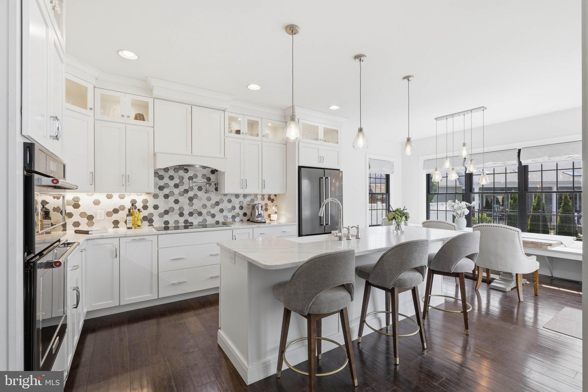 SUNSET RIDGE - Residential