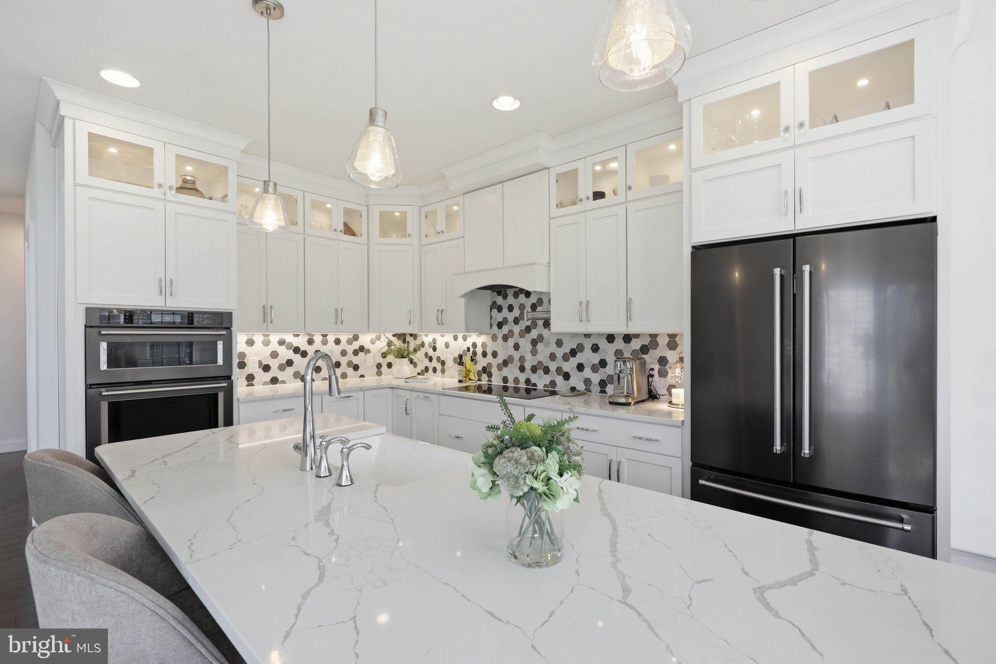 SUNSET RIDGE - Residential