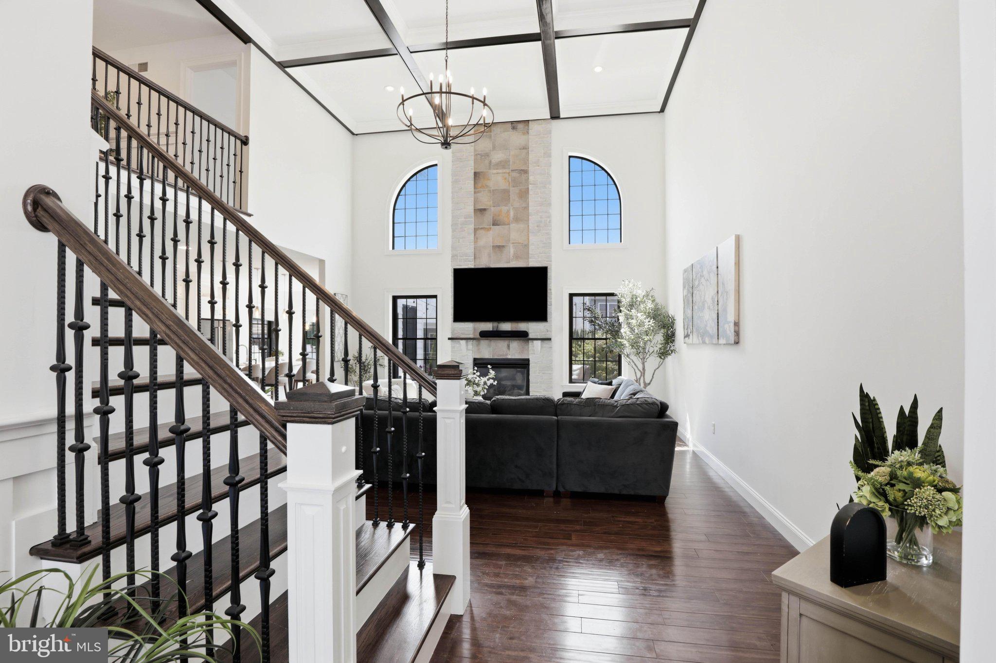 SUNSET RIDGE - Residential