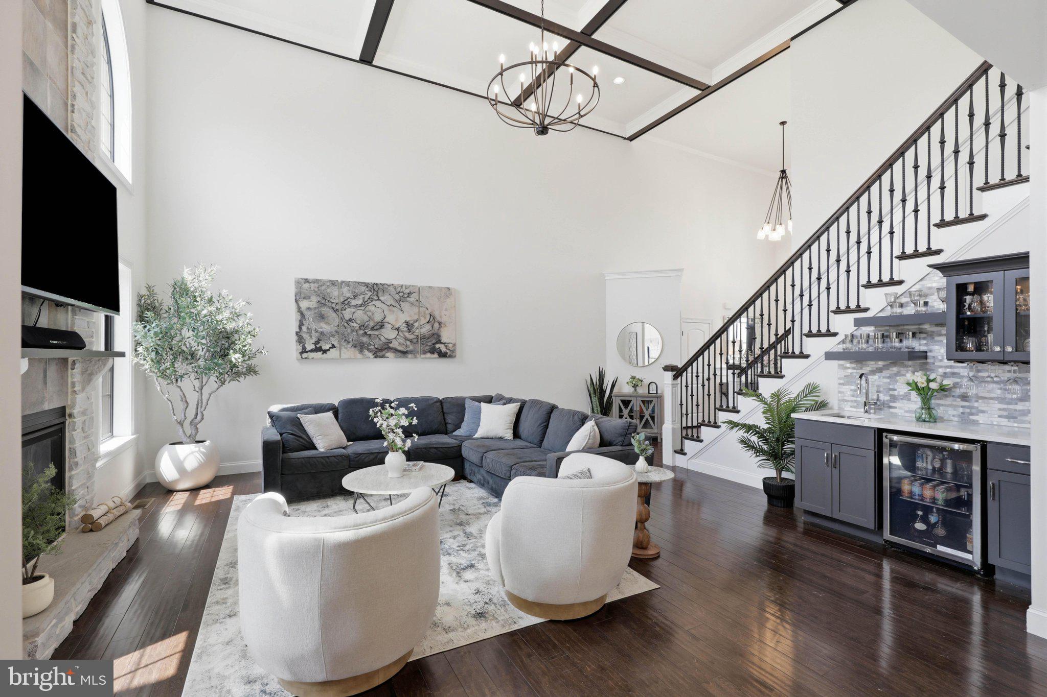 SUNSET RIDGE - Residential