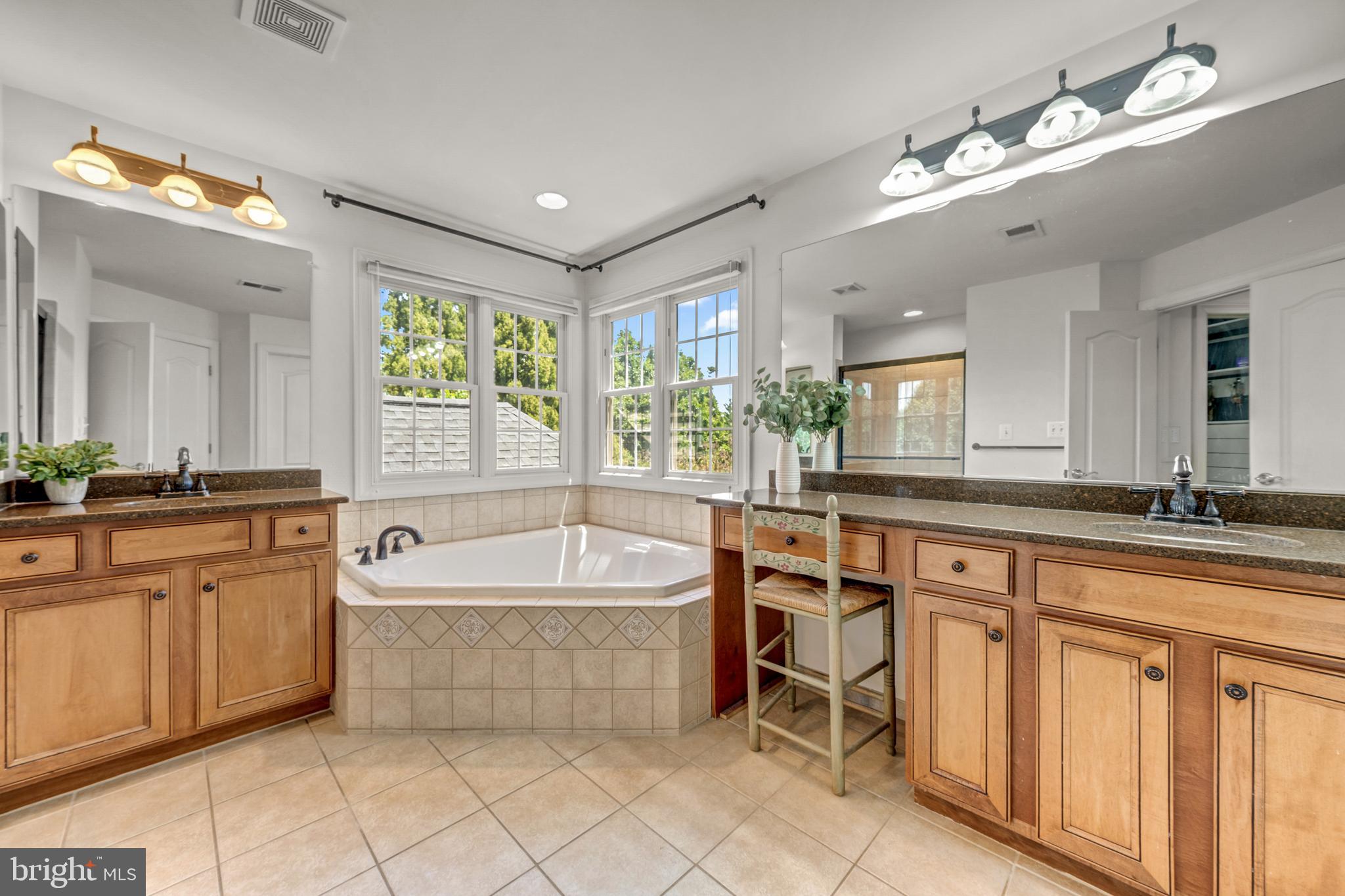 LENAH RUN - Residential