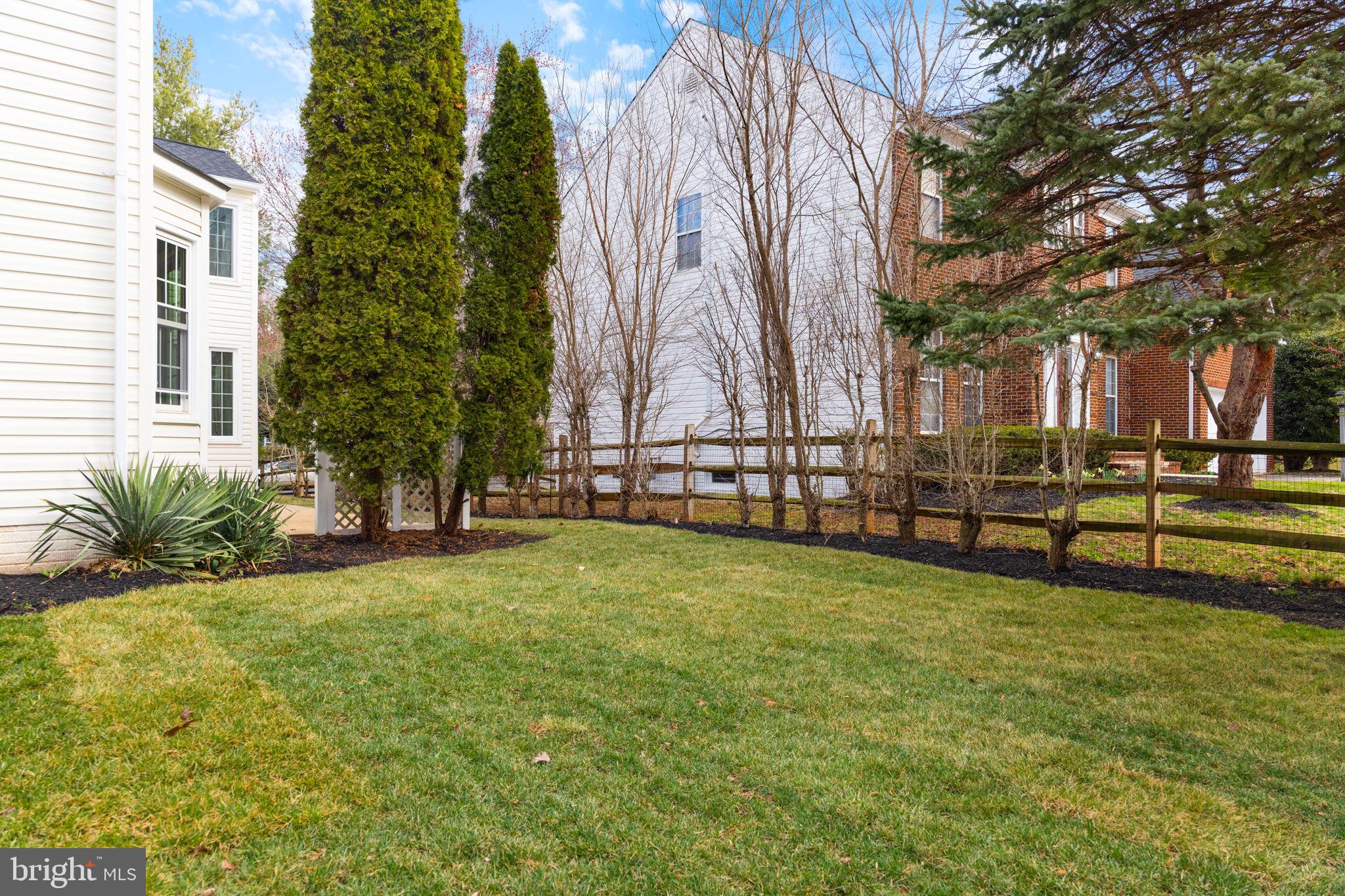 POTOMAC LAKES - Residential