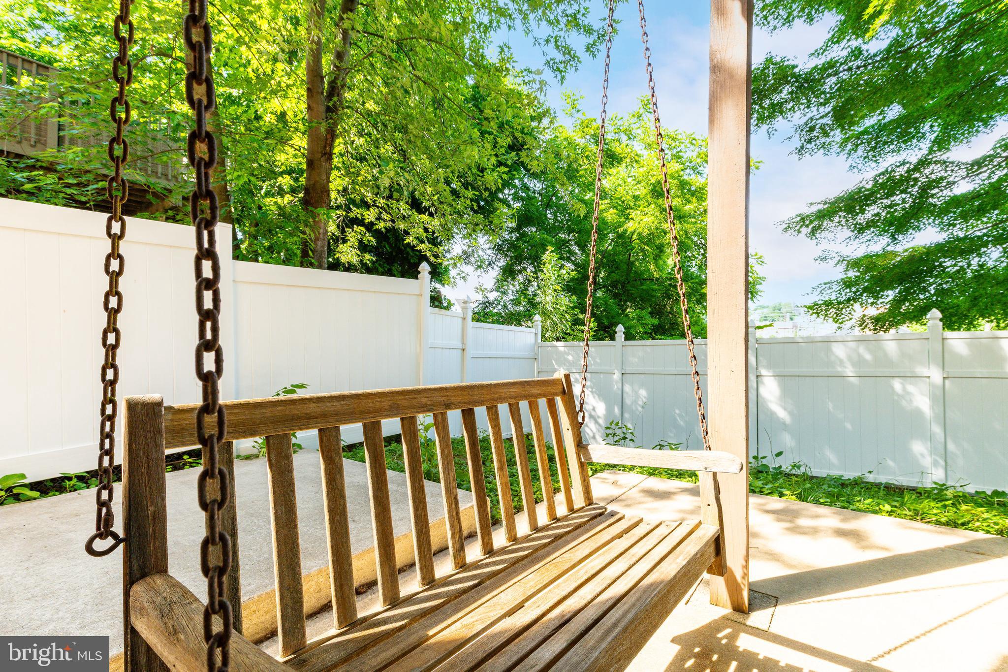 BELMONT HILLS - Residential