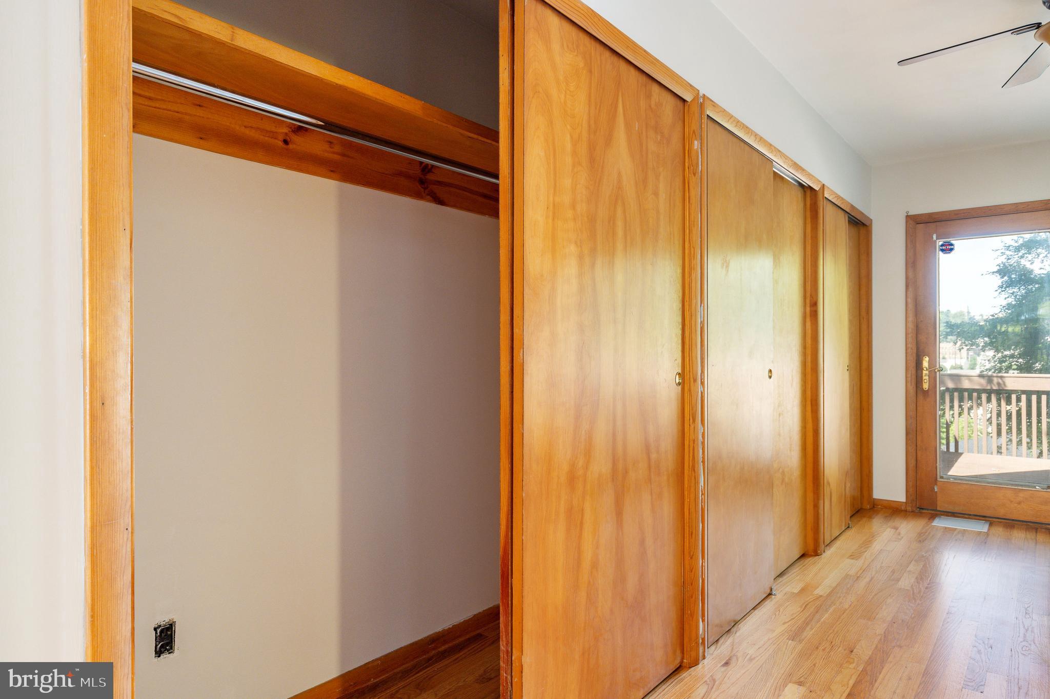 BELMONT HILLS - Residential