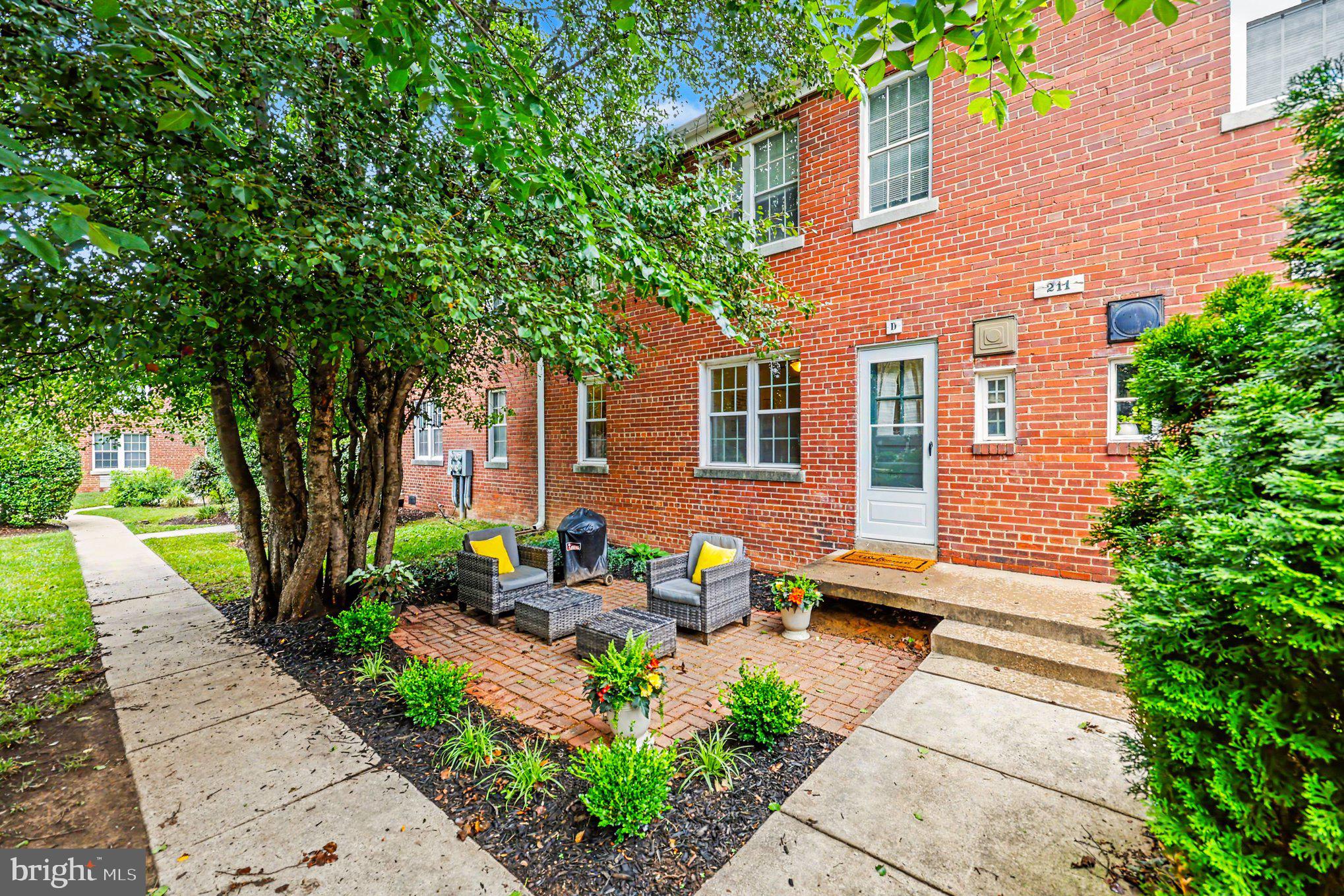 AUBURN VILLAGE - Residential