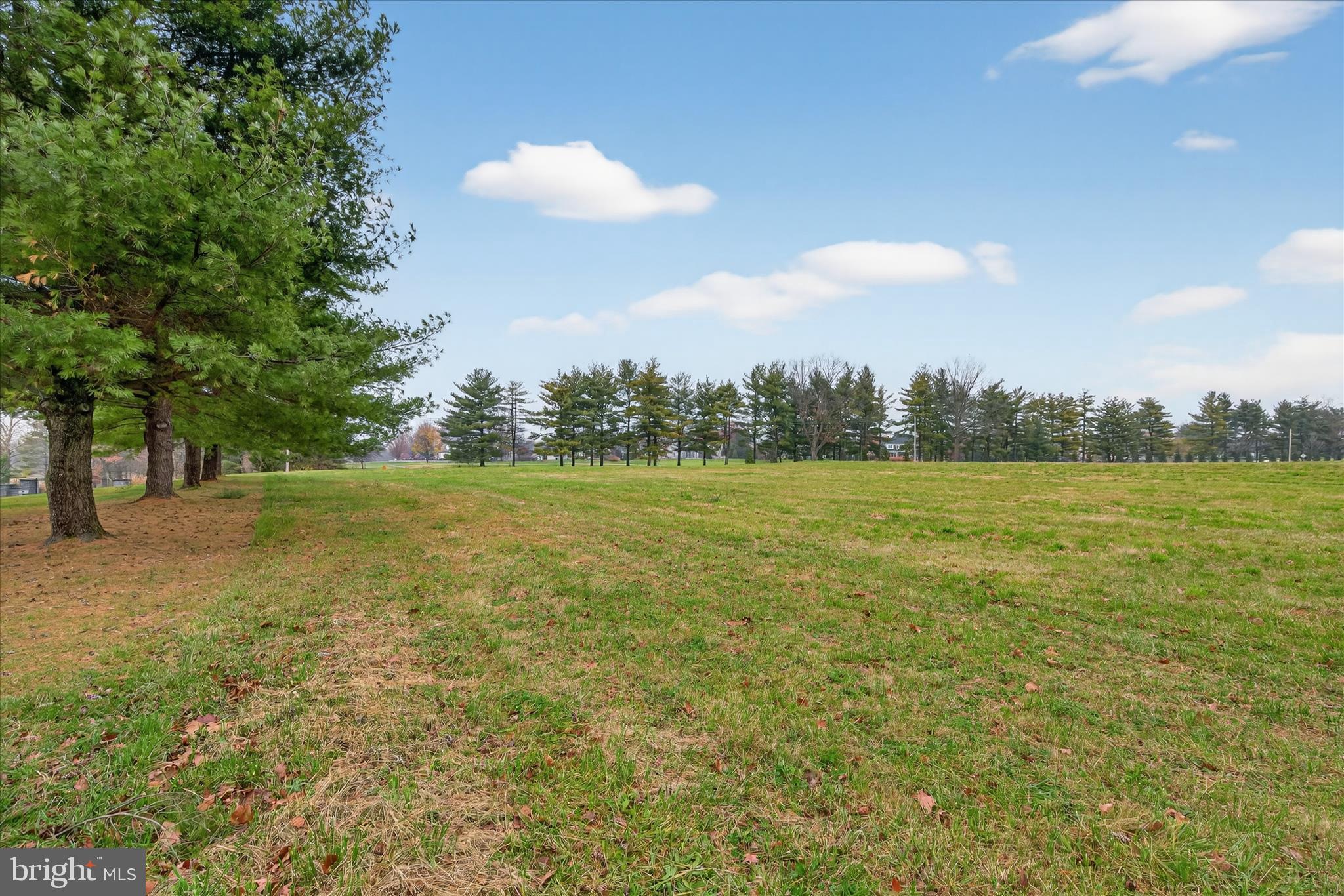 FARM ON QUARRY ROAD - Land