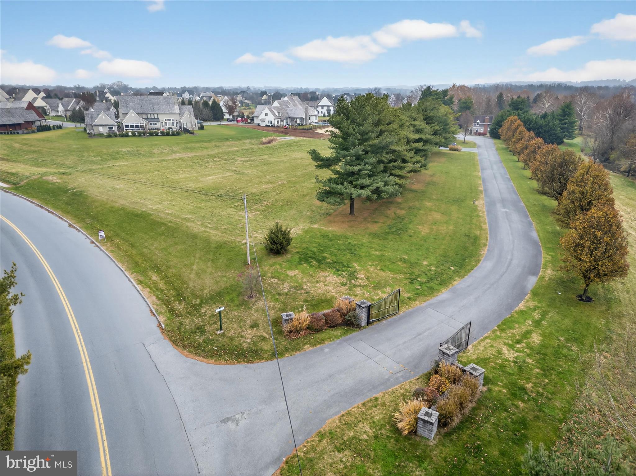 FARM ON QUARRY ROAD - Land