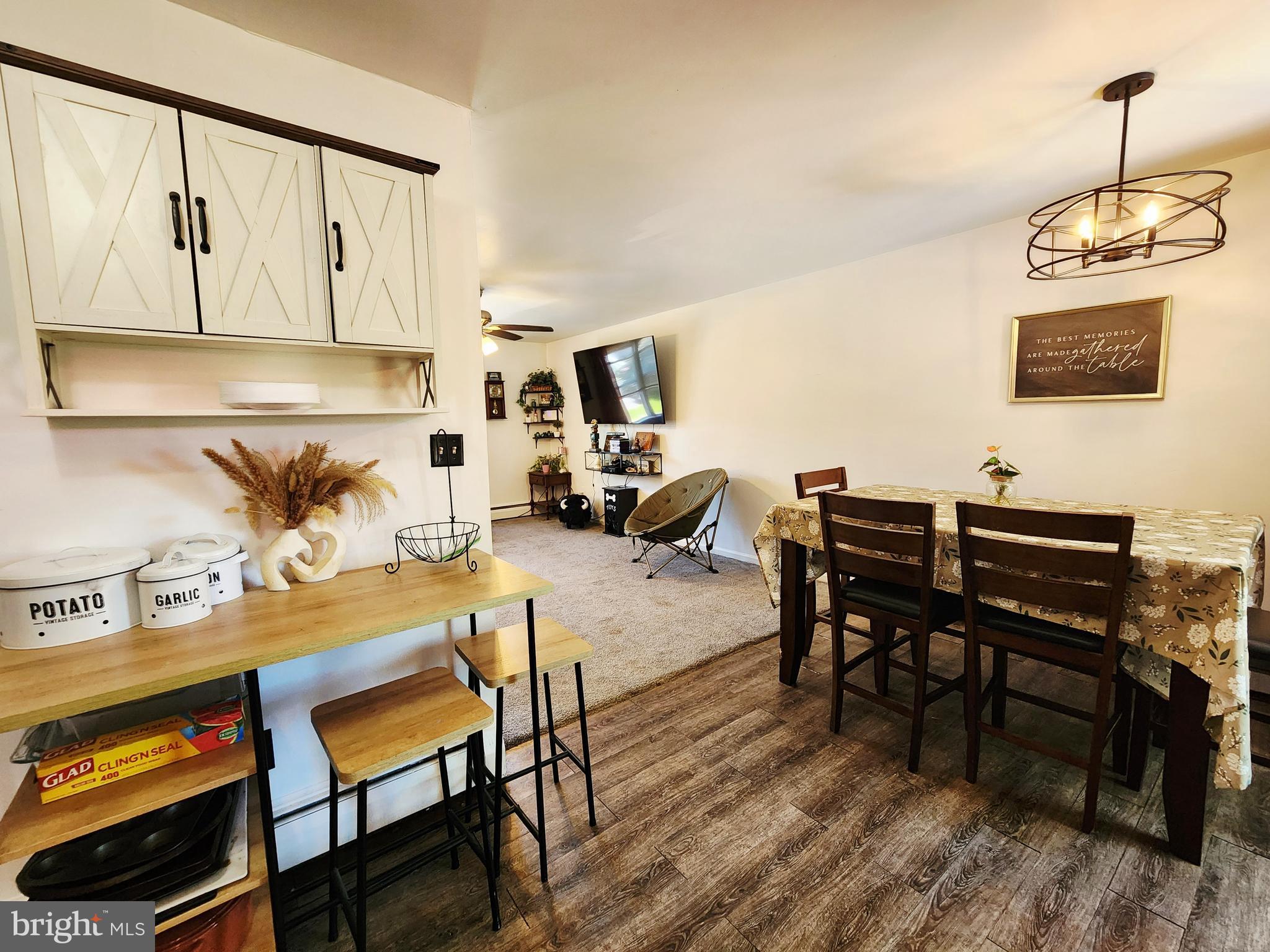 VALLEY VIEW - Residential