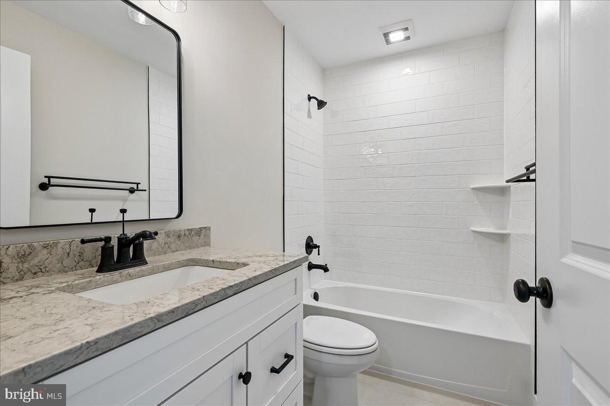NORTH LAUREL PARK - Residential