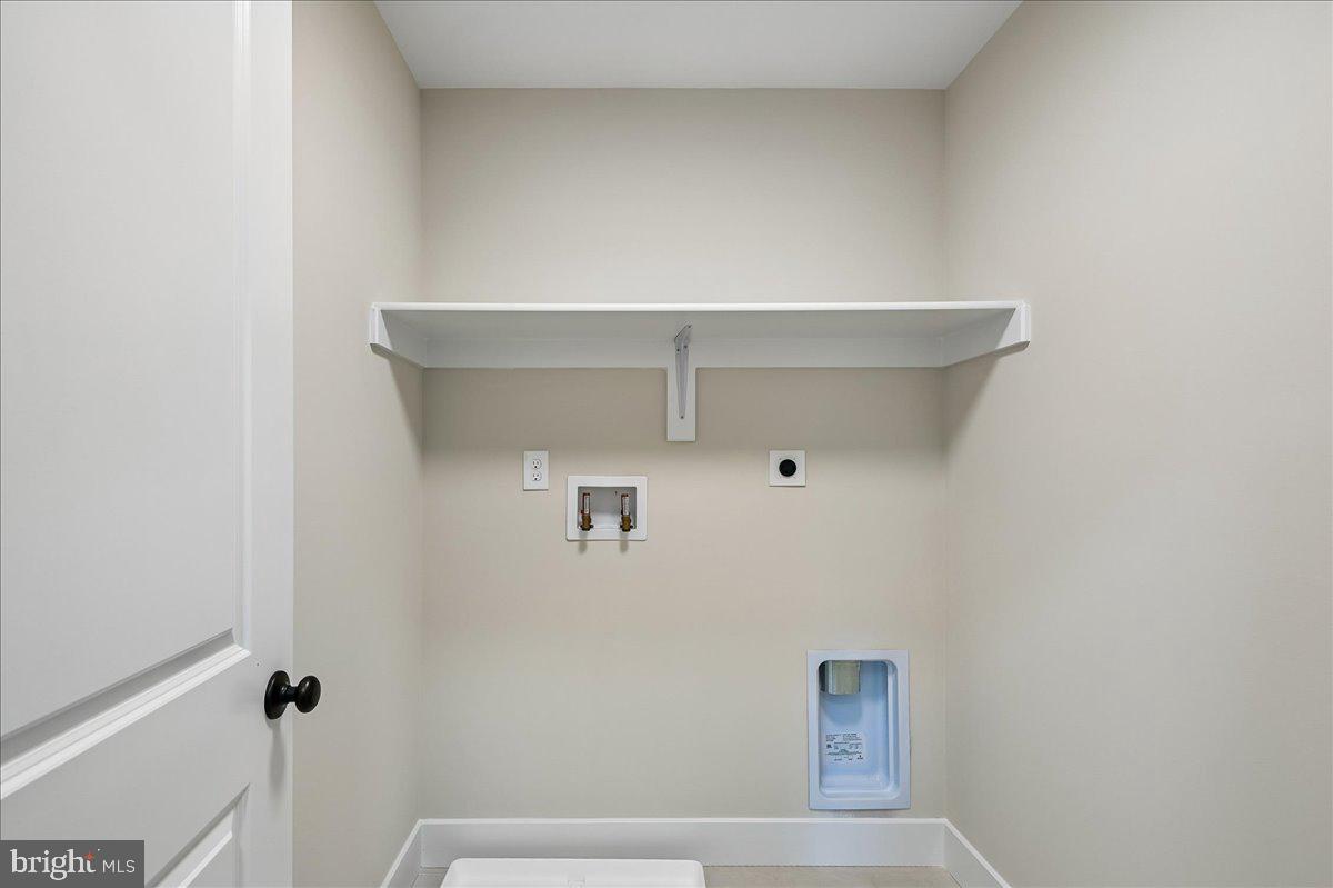 NORTH LAUREL PARK - Residential