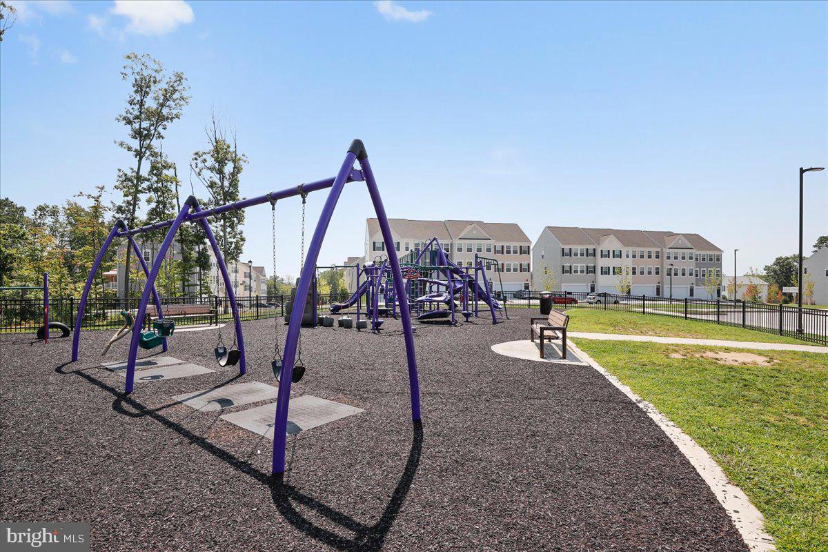 NORTH LAUREL PARK - Residential