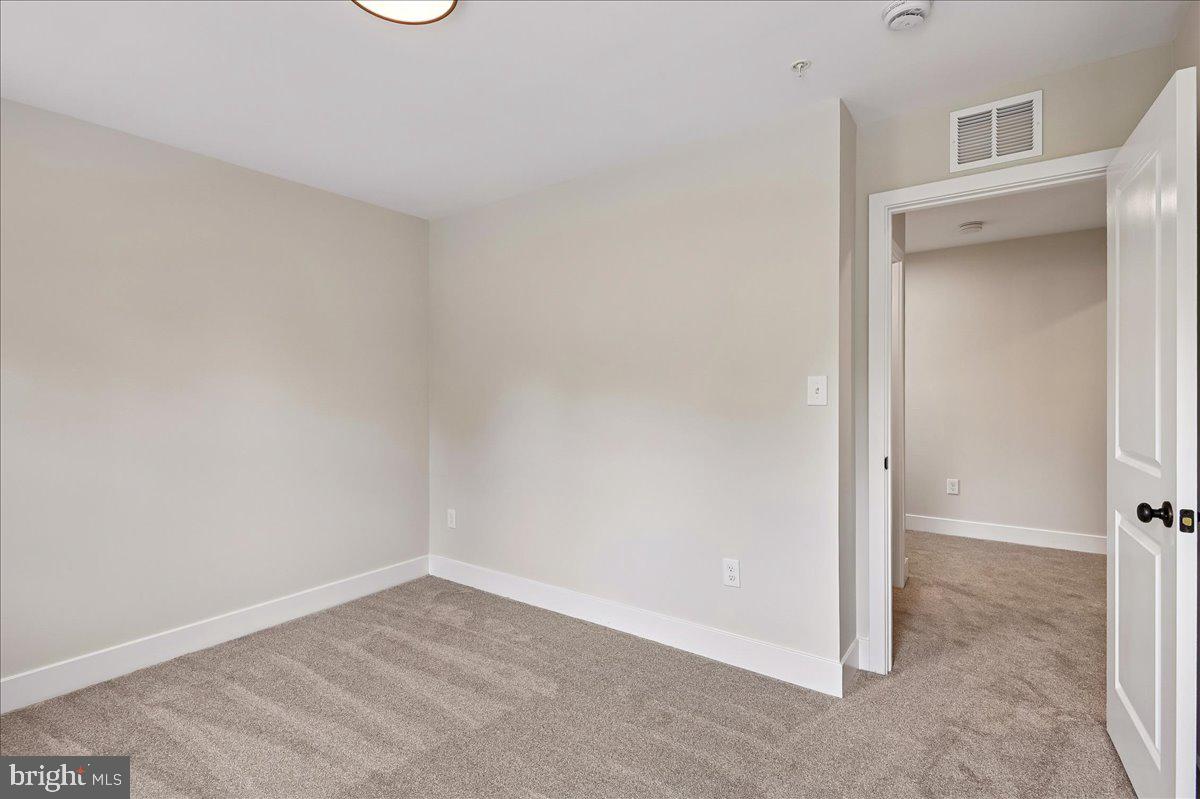 NORTH LAUREL PARK - Residential