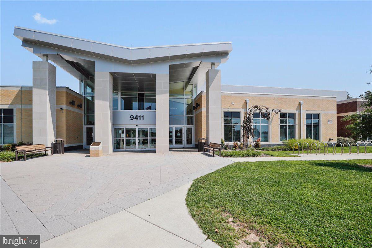 NORTH LAUREL PARK - Residential