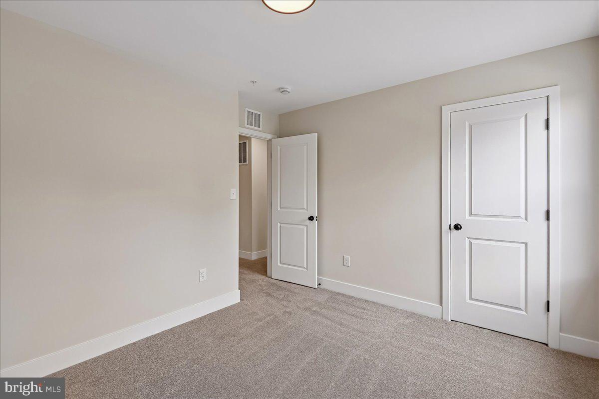 NORTH LAUREL PARK - Residential
