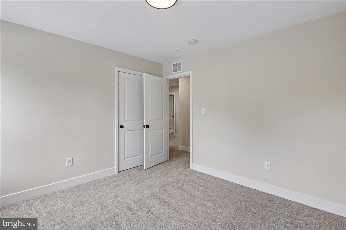 NORTH LAUREL PARK - Residential