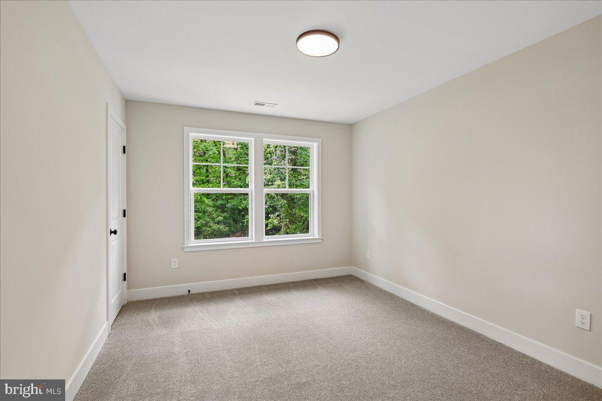 NORTH LAUREL PARK - Residential