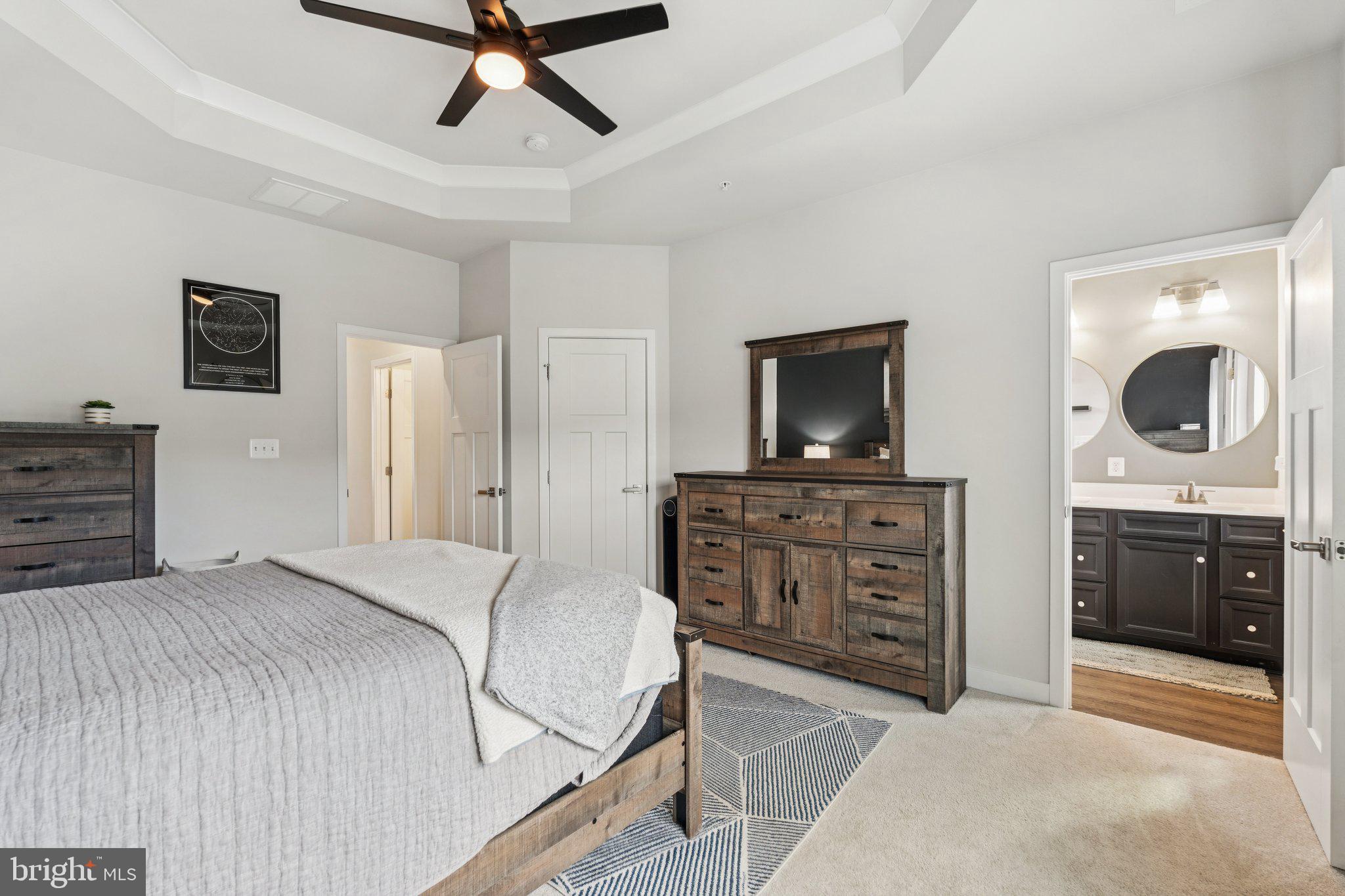 JAMES RUN TOWNHOMES - Residential
