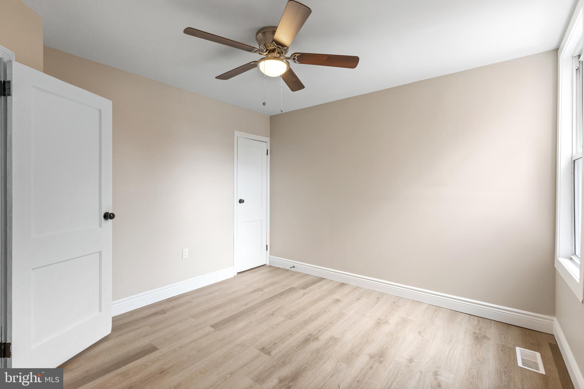 WEST OAK LANE - Residential