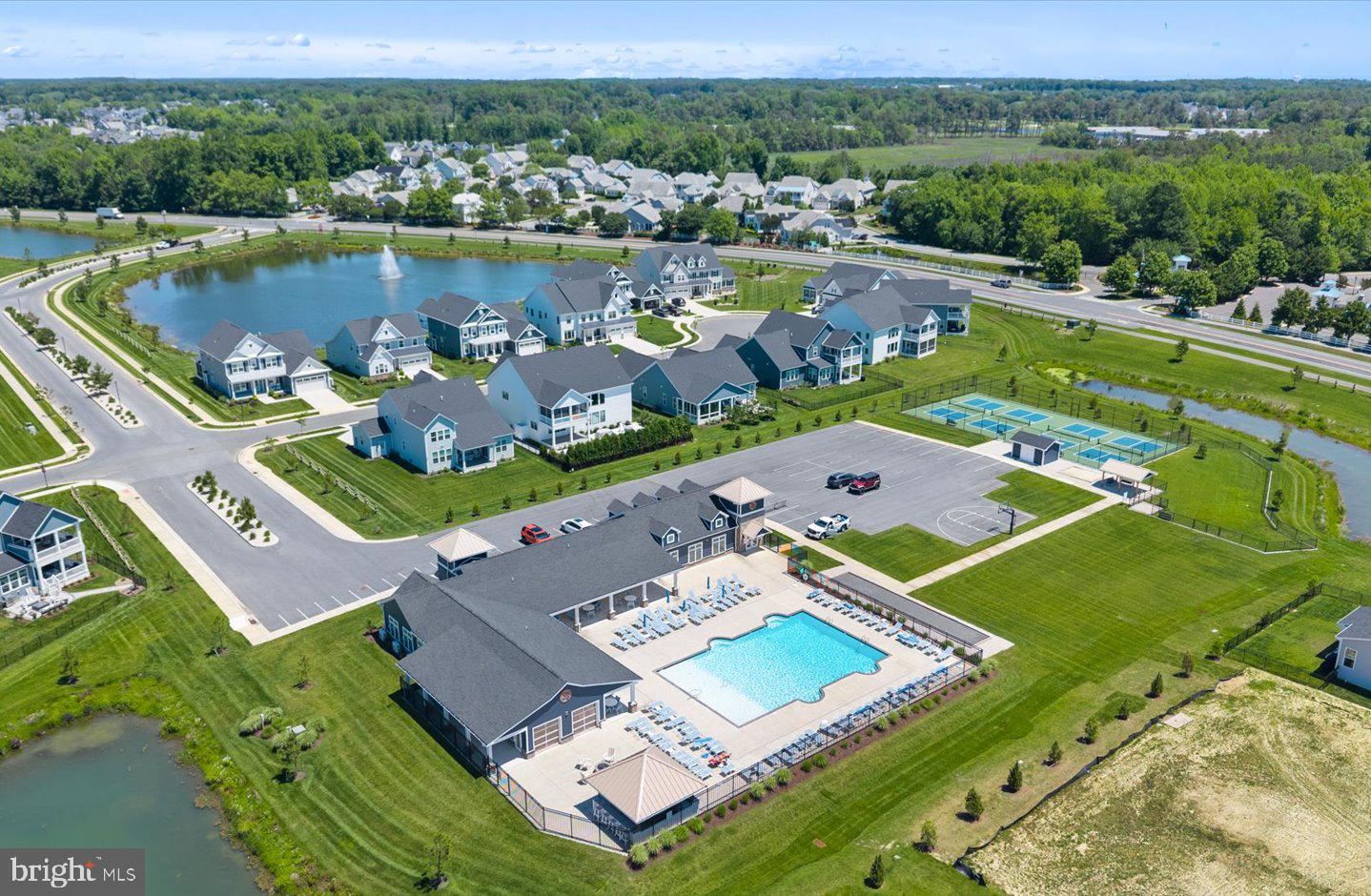 OSPREY POINT - Residential