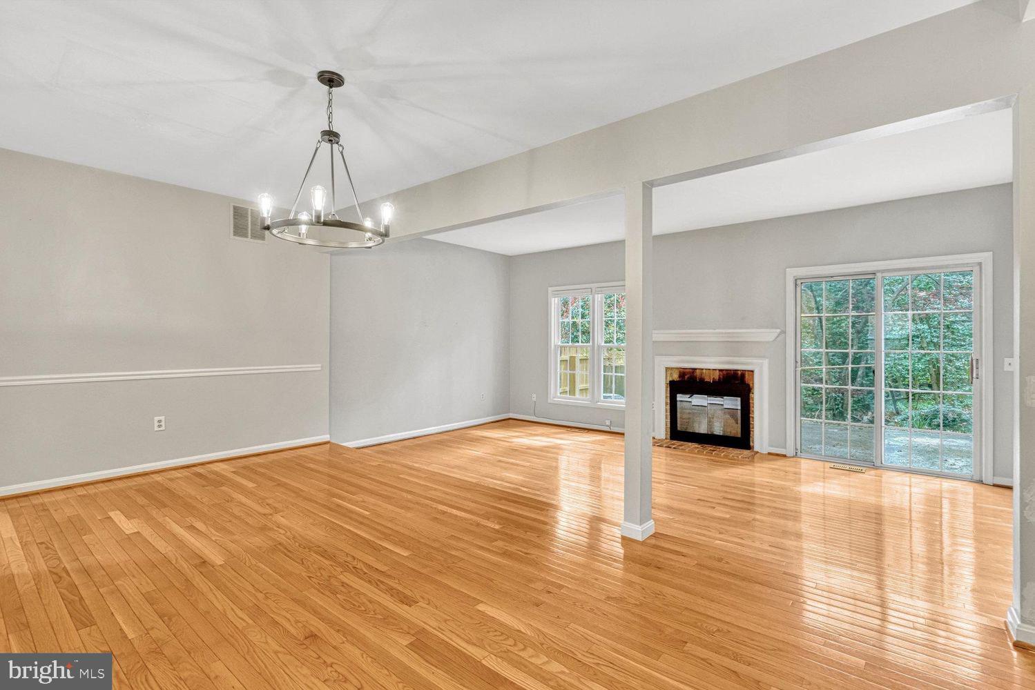 LONG BRANCH ESTATES - Residential Lease