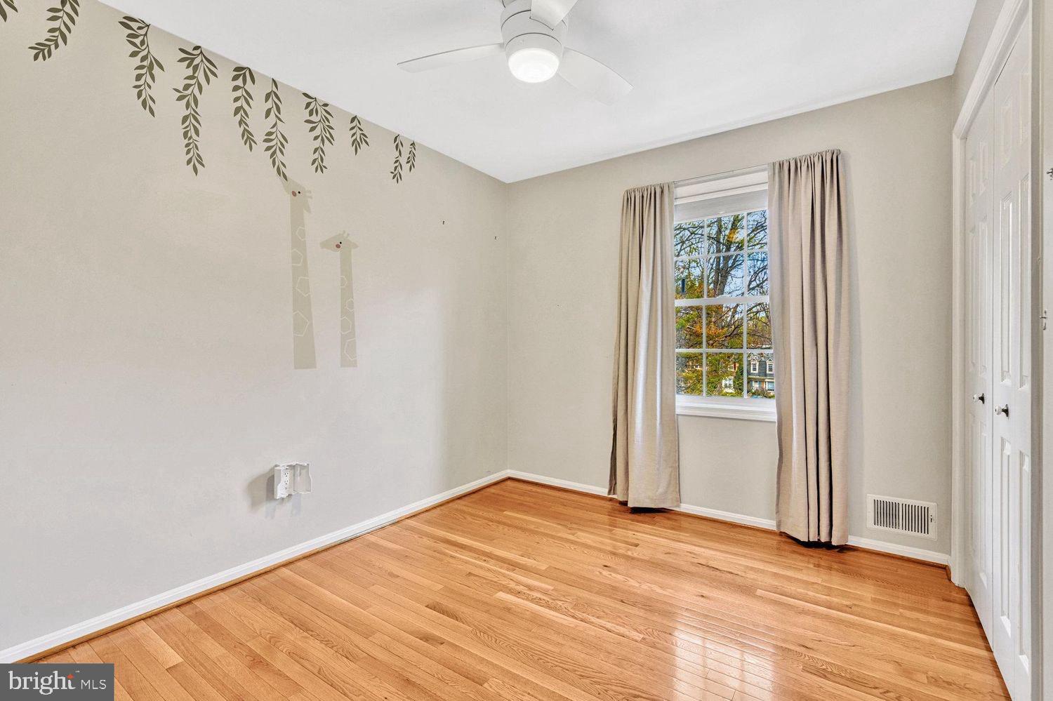 LONG BRANCH ESTATES - Residential Lease