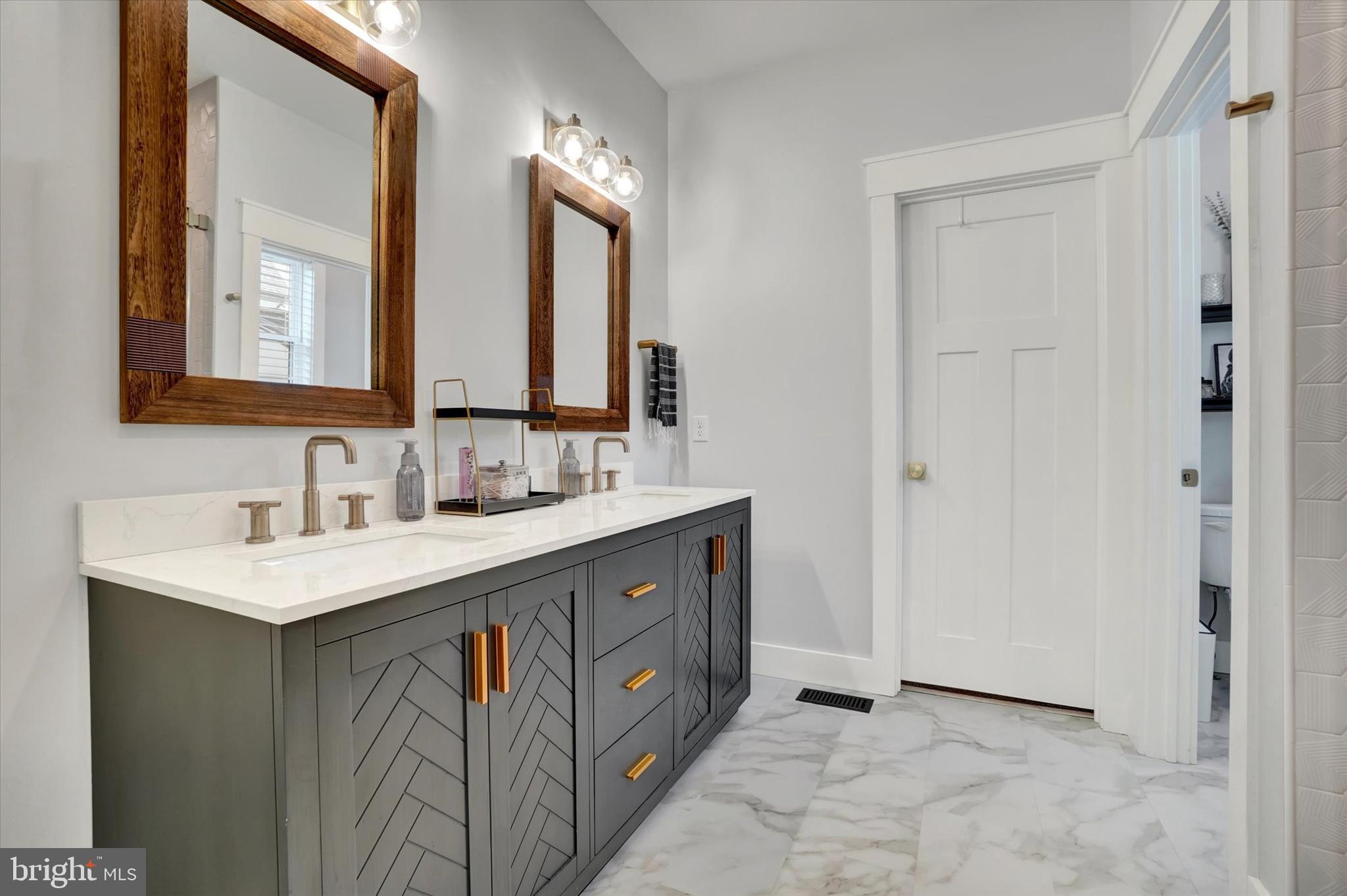 MANCHESTER TWP - Residential
